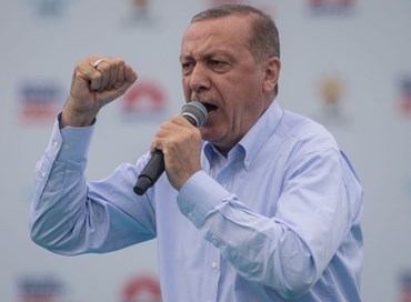 Turchia: “I resti della spada” di Erdoğan