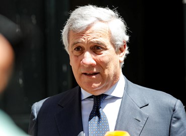 Tajani boccia gli Stati generali: “Inutile ricevimento a corte”