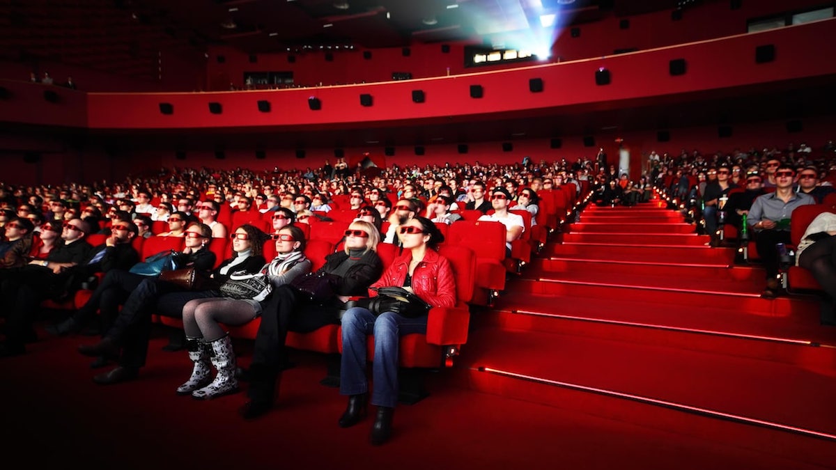 Cinema, la speranza degli esercenti: “Torneremo alla normalità”