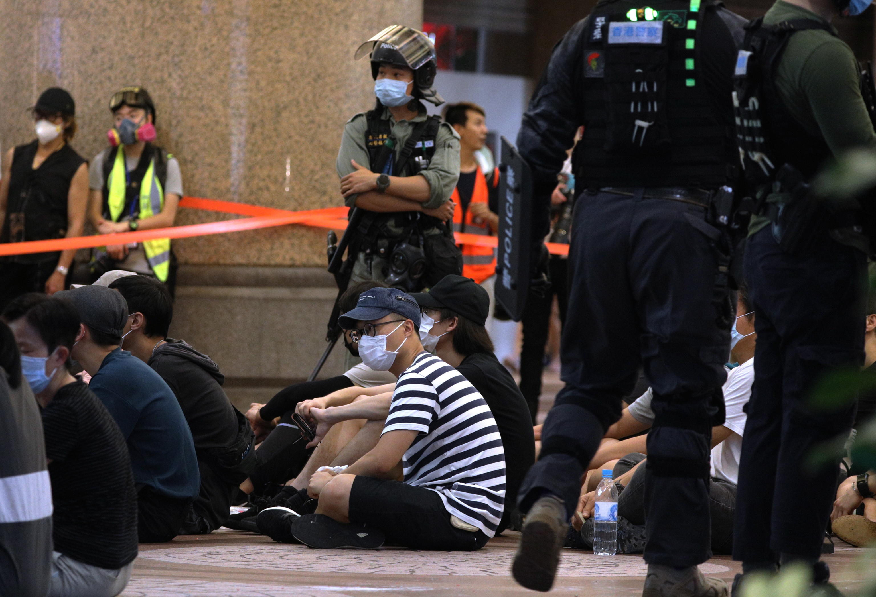 Proteste a Hong Kong, arrestata una 15enne 