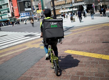 Uber si mangia Postmates, accordo da 2,6 miliardi