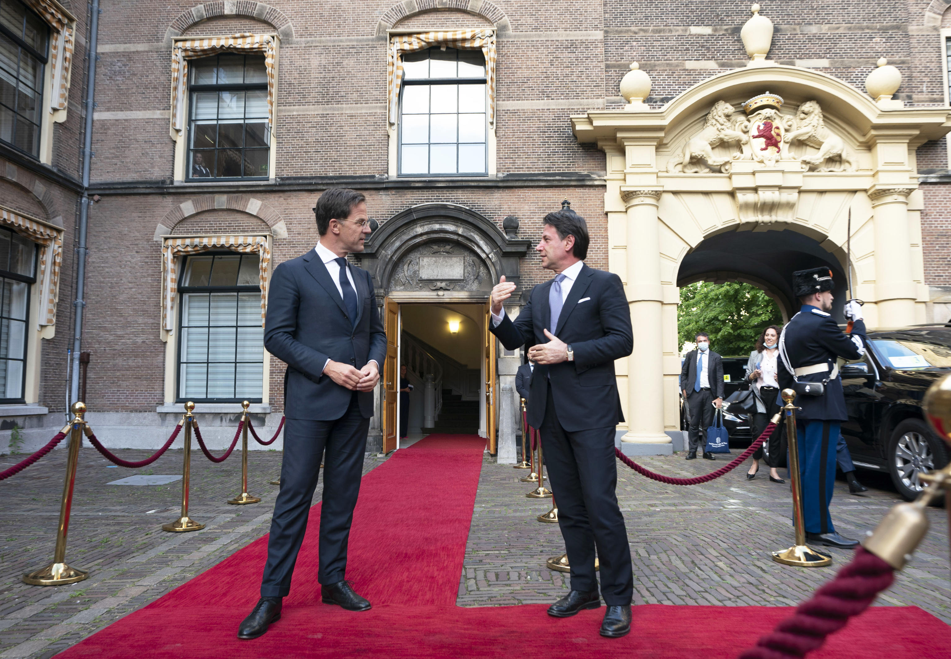 Il cartellone di Wilders e quel “Vaffa!” che ci difetta