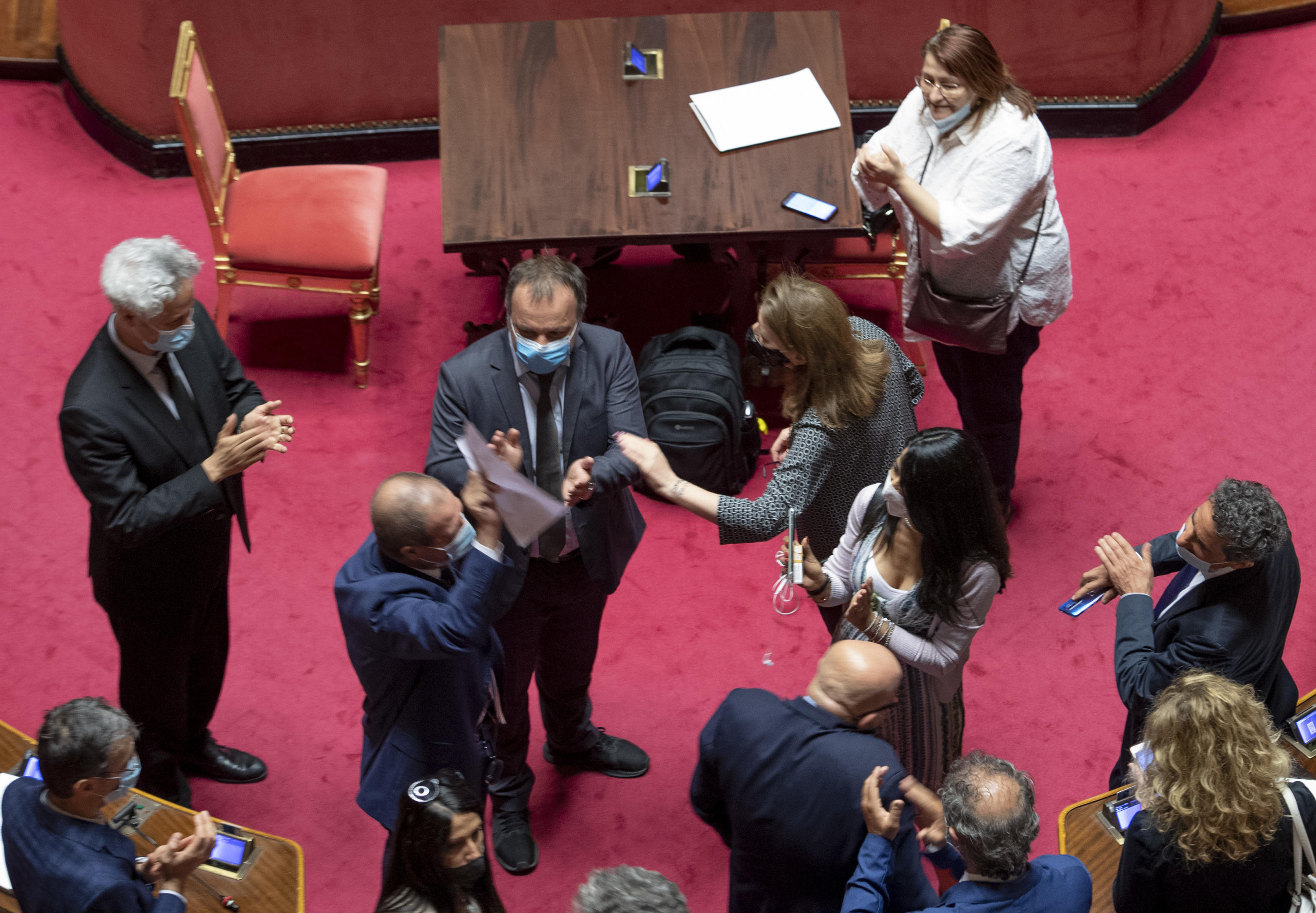 Il Senato vota la fiducia al decreto Rilancio