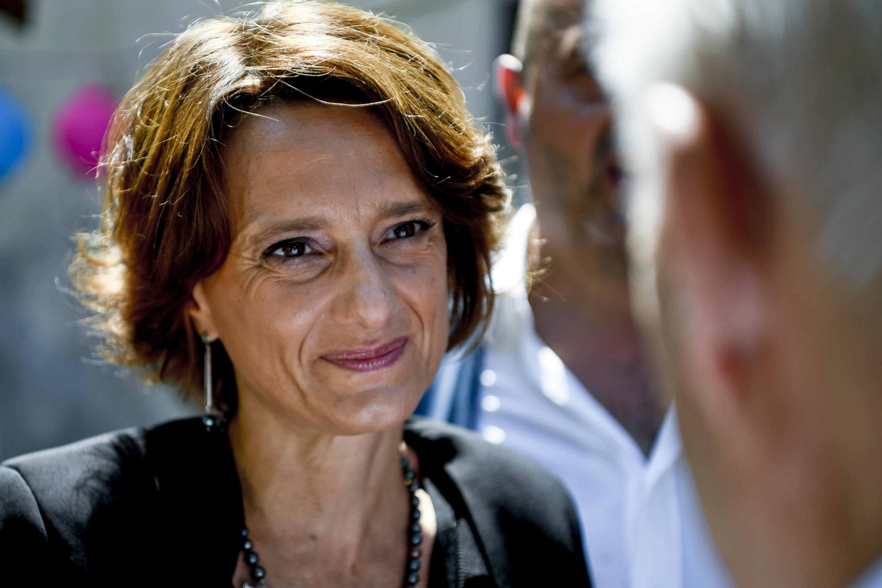 Primo sì all’assegno unico