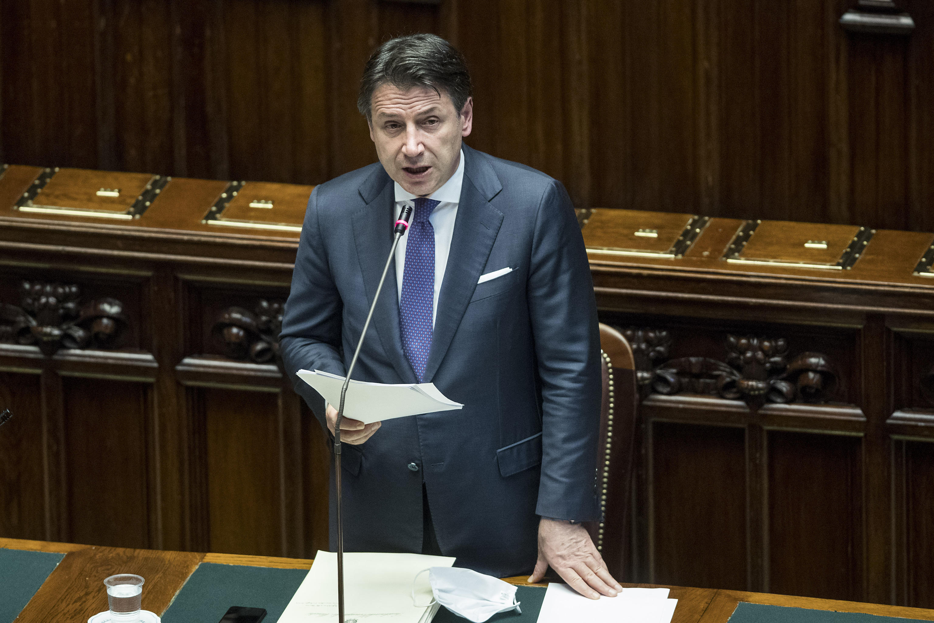 Su maggioranza e opposizione l’effetto Conte