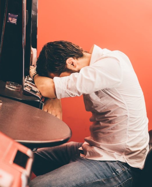 L’Opinione risponde: la ludopatia