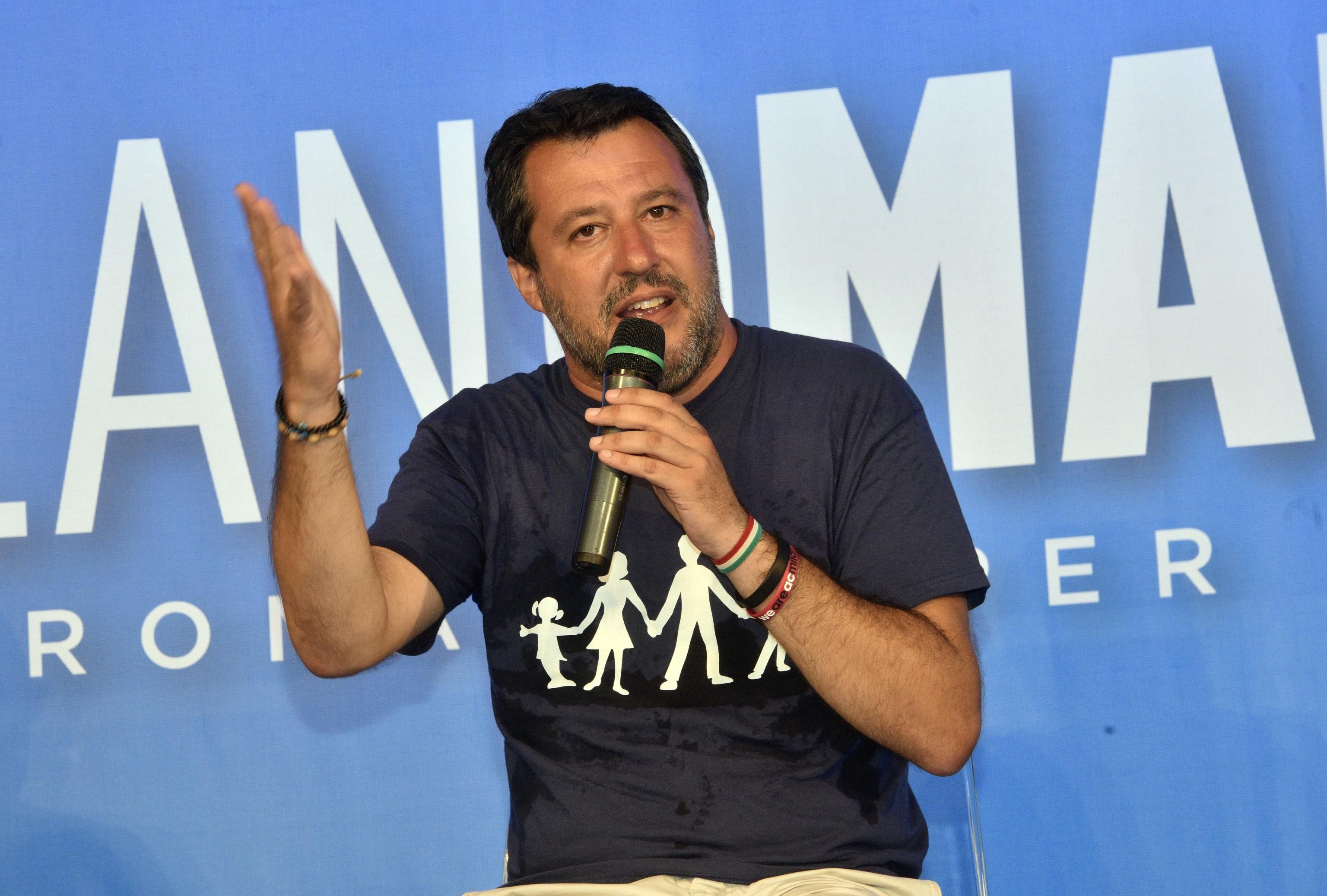 Il governo, la linea Maginot e la Lega