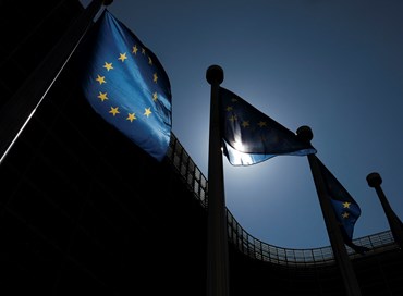 Economia bloccata e legalità: è la ricetta Conte che piace all’Ue