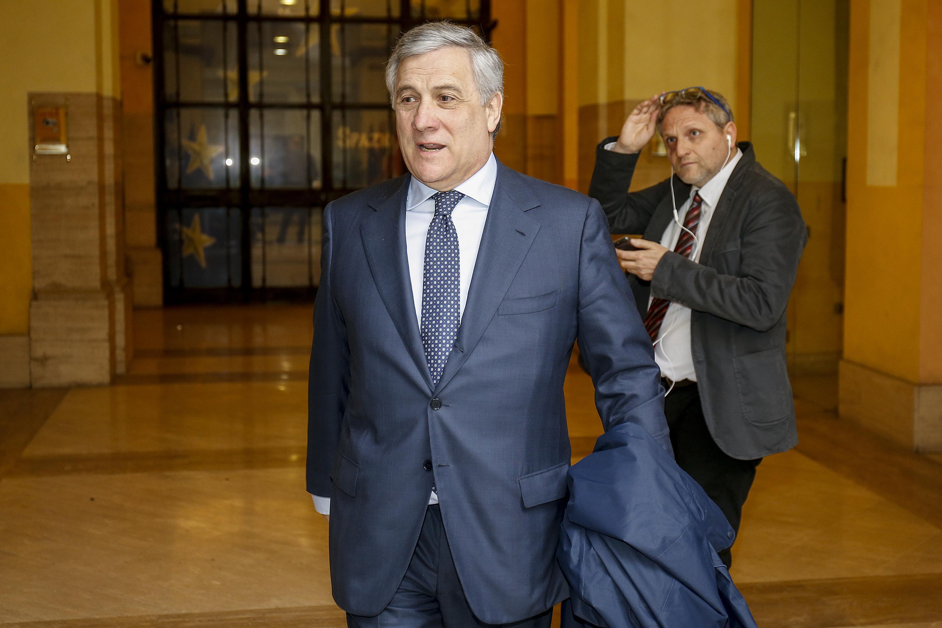 Tajani: “Forza Italia vuole la flat tax”