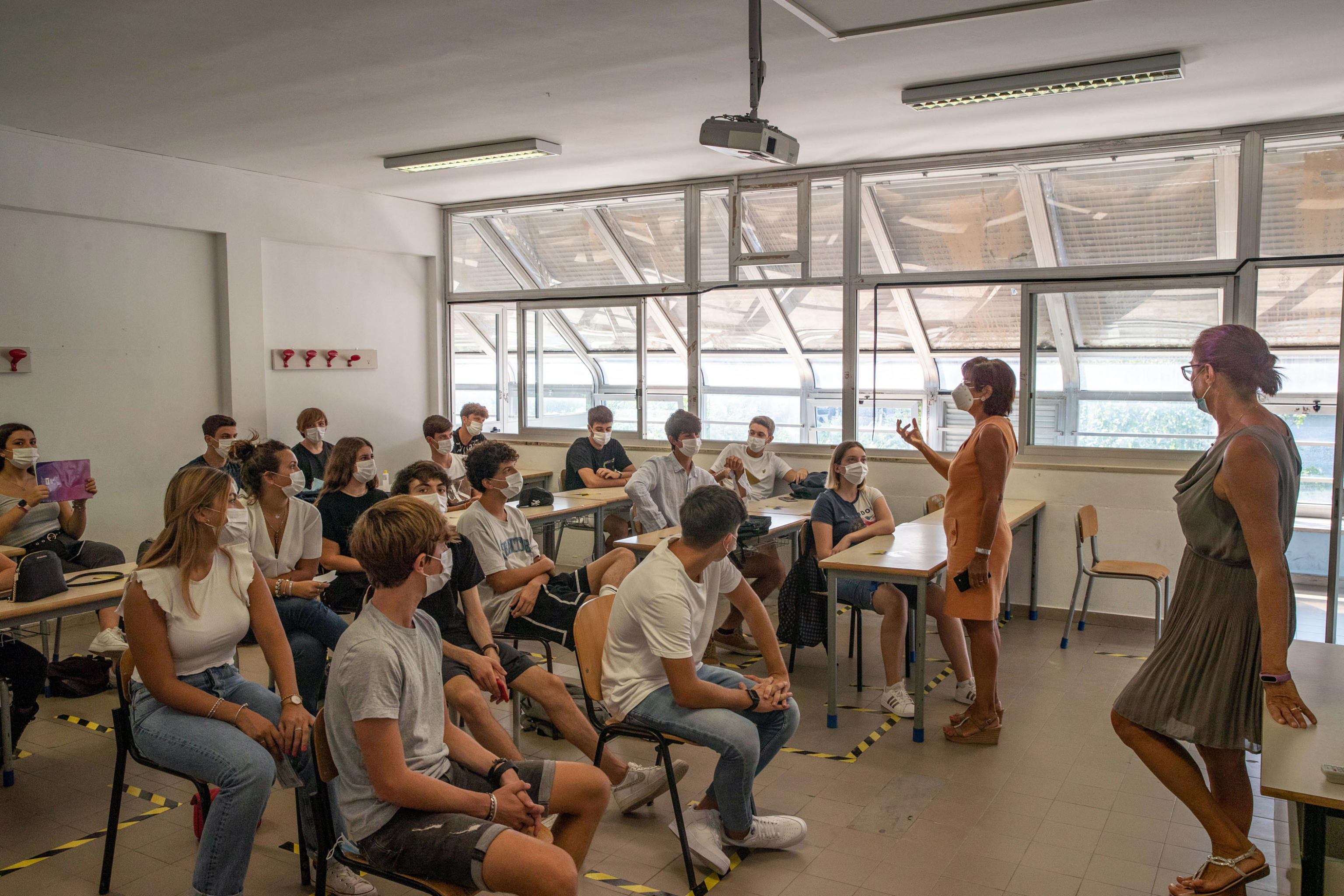 Prove tecniche di dittatura scolastico-sanitaria