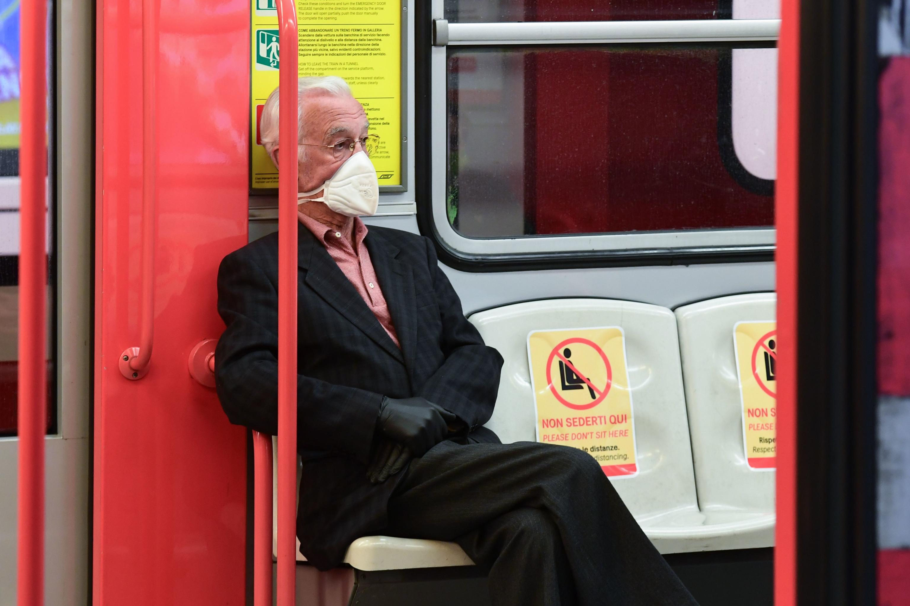 Lockdown selettivo e l’immobilismo tattico di Conte