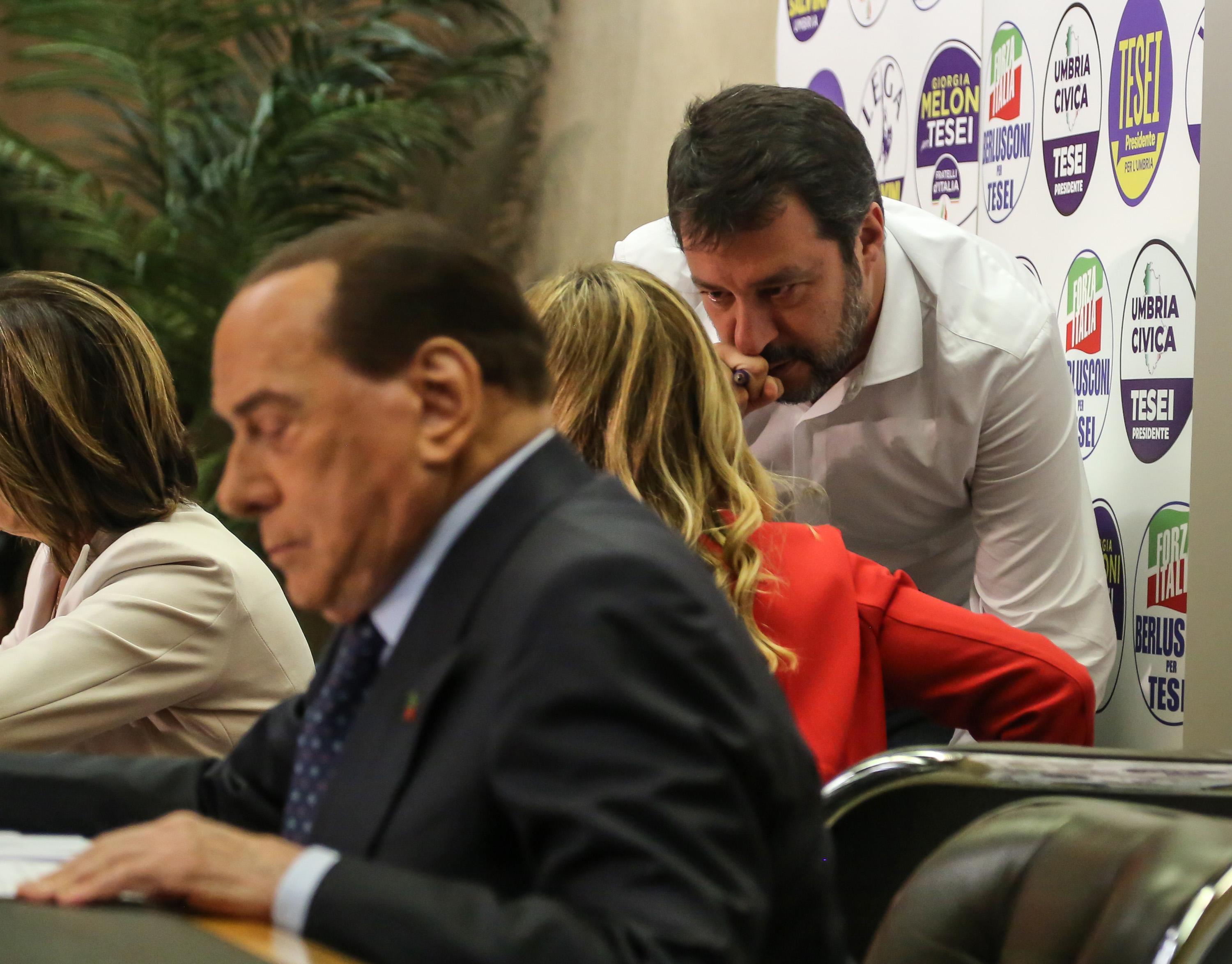 Salvini, Berlusconi e chi tradisce chi 