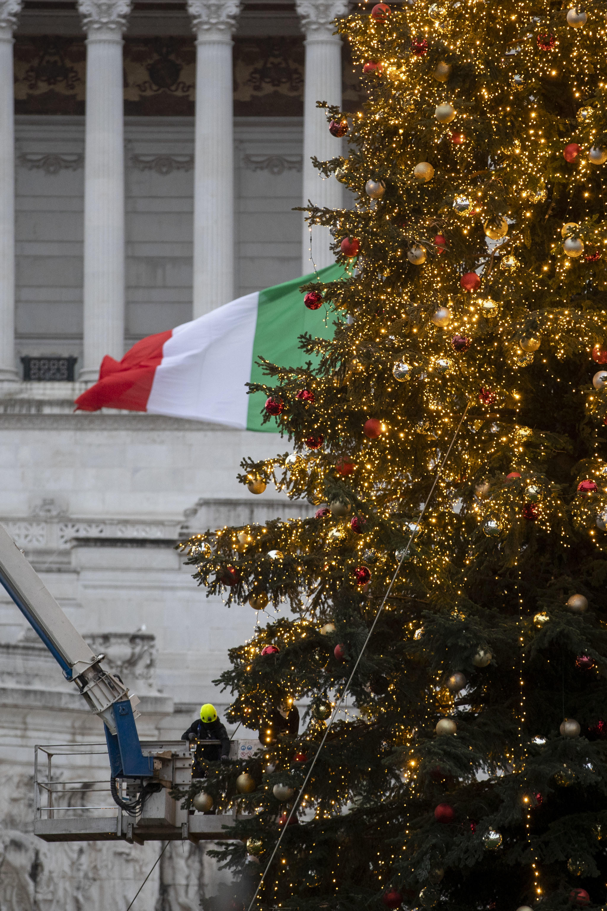 Vacanze e Covid: 10 milioni di turisti non viaggeranno