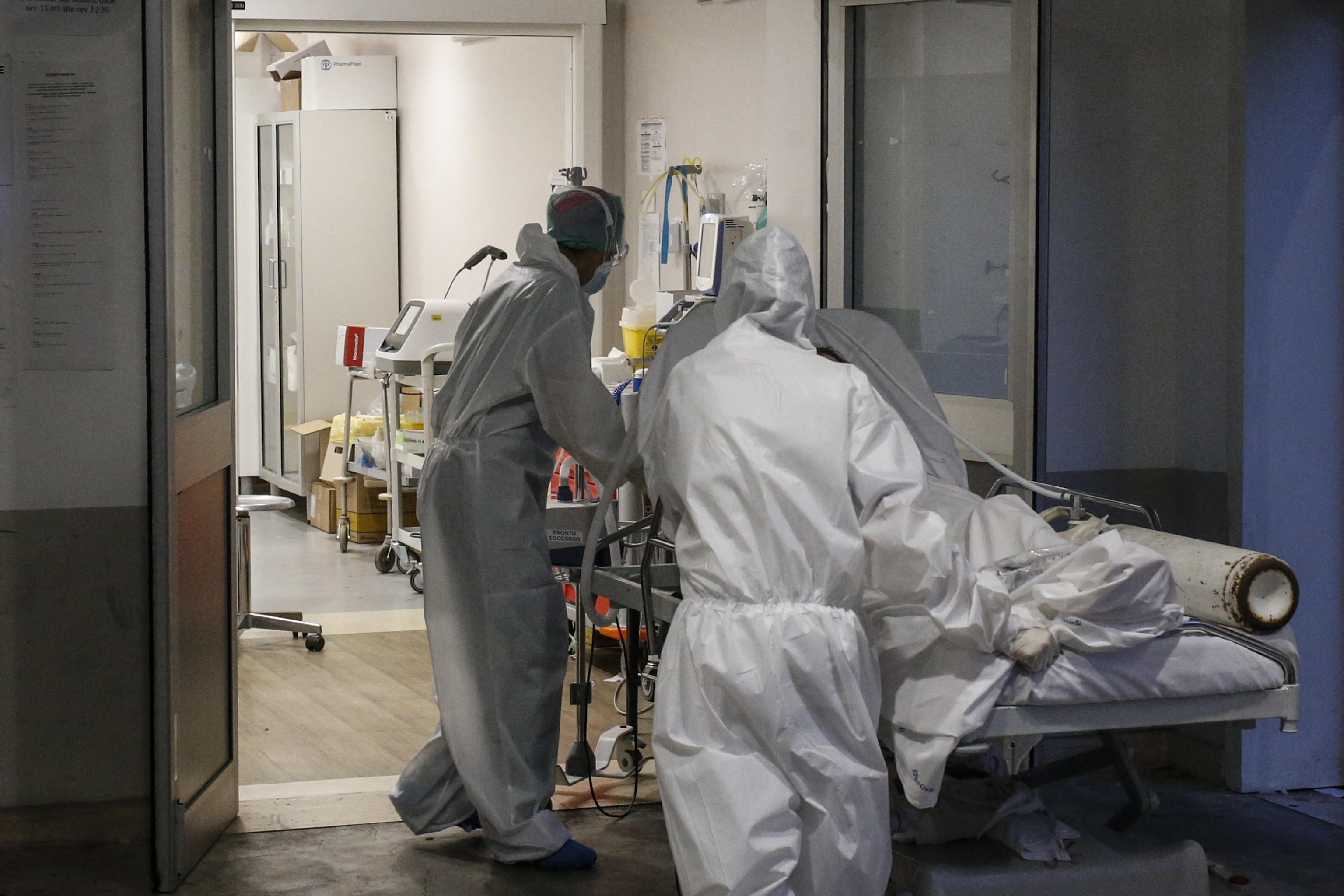 Il rigoroso disastro del regime sanitario