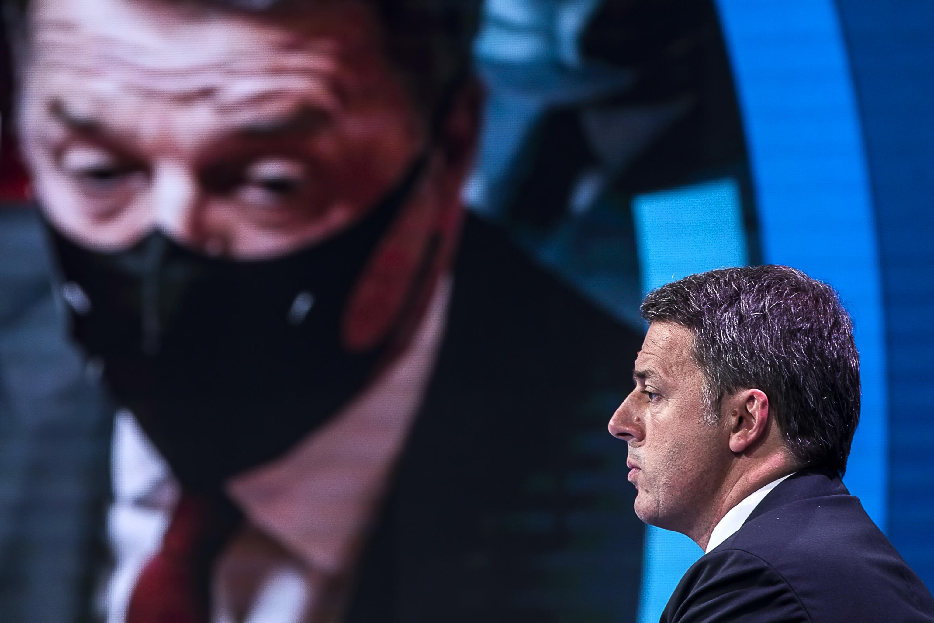 Renzi: “Far cadere il Governo? Non ci penso, ma diamoci una smossa”