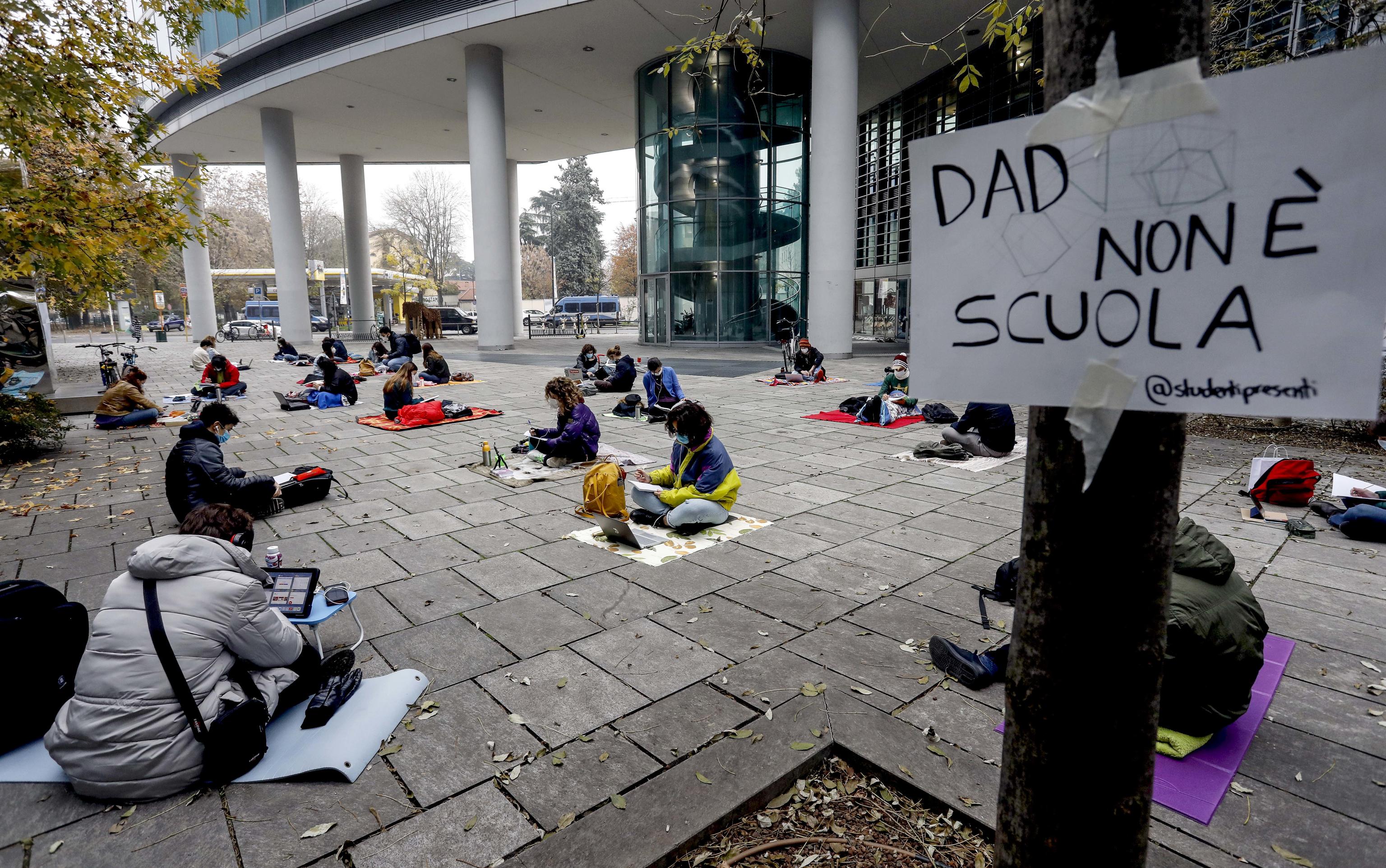 Il 7 gennaio la scuola riaprirà per tutti?