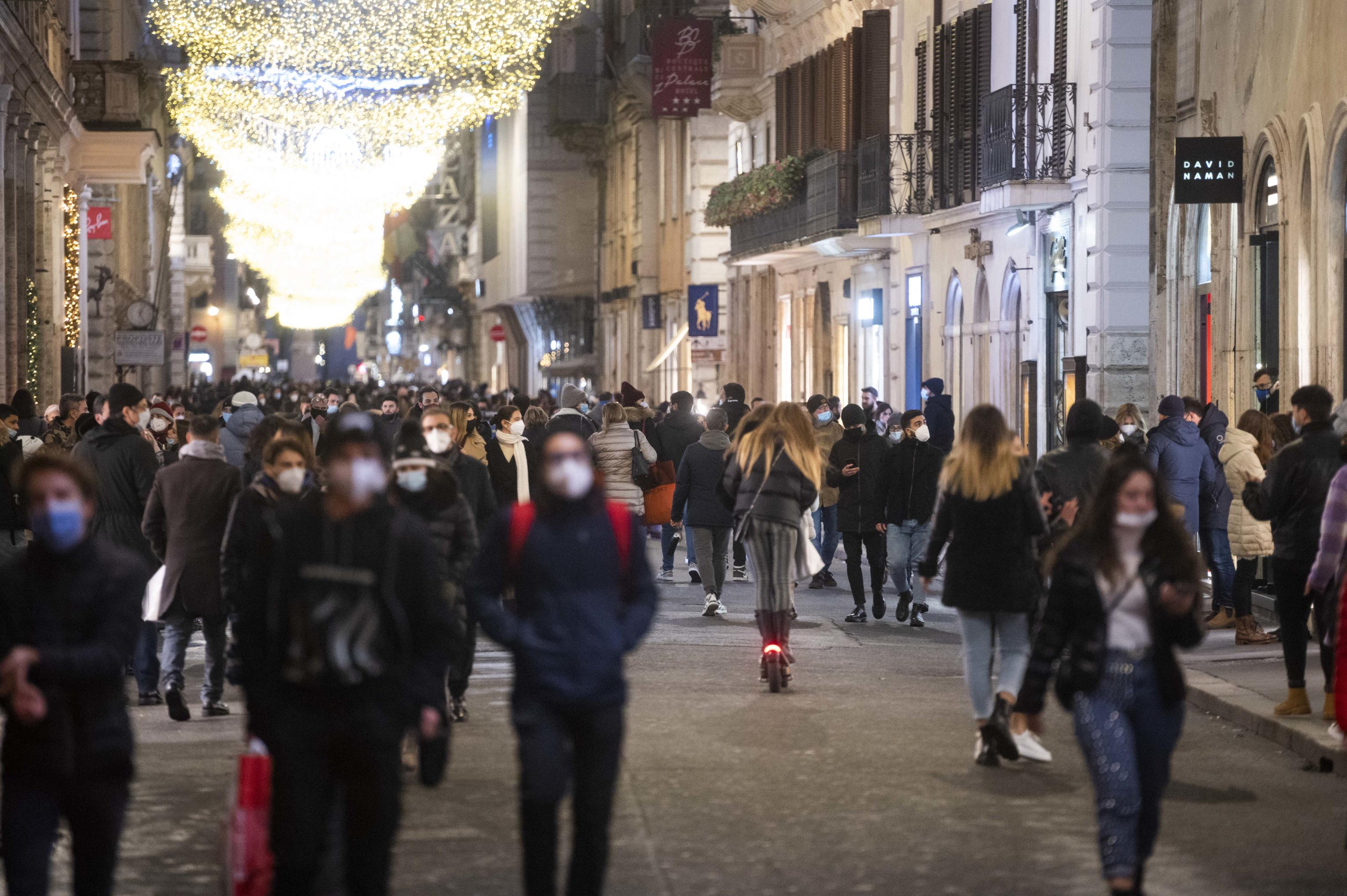 Covid: la pandemia affossa il turismo