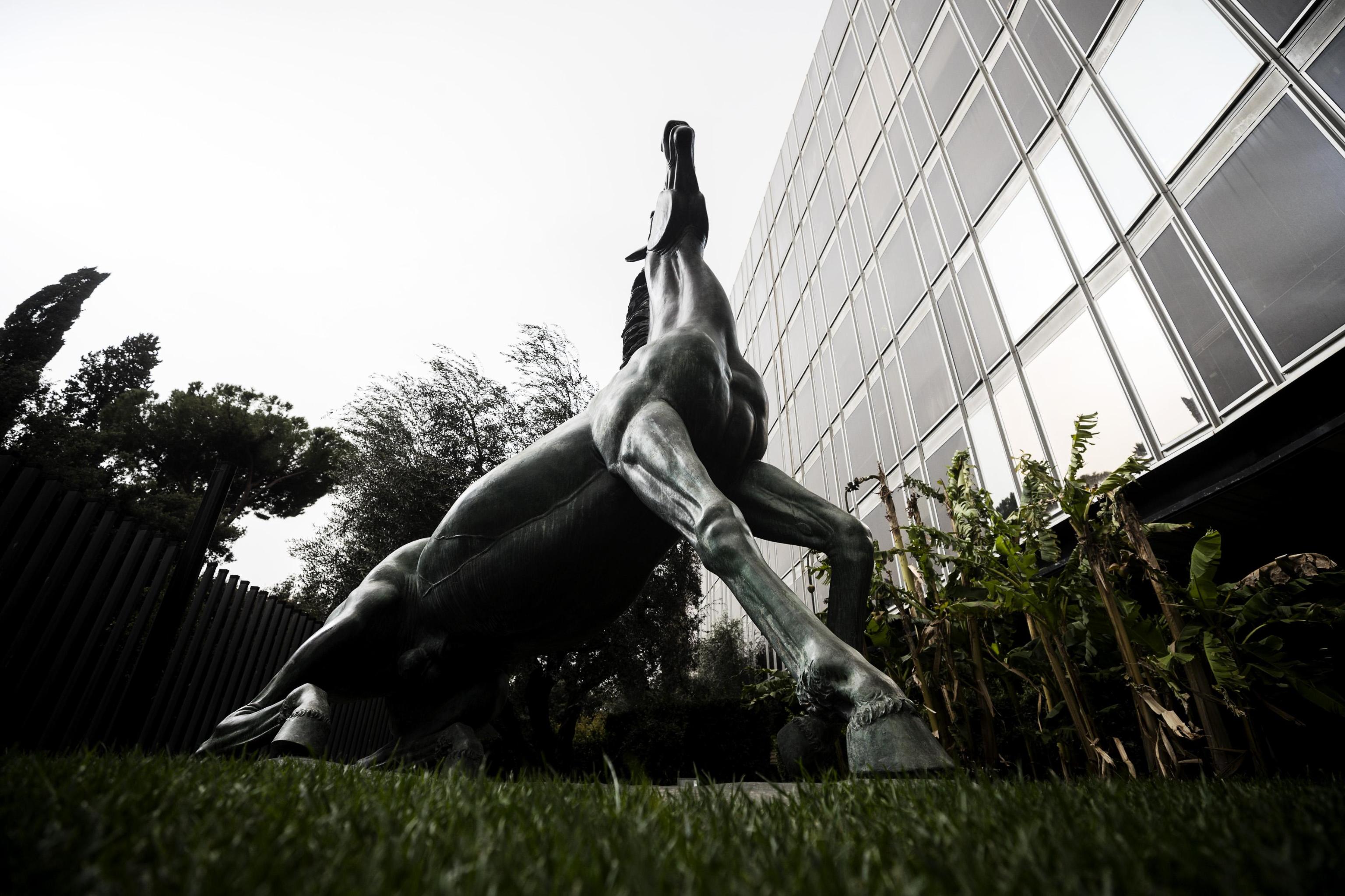 Rai, conti in rosso: allarme costi, calcio e Olimpiadi 