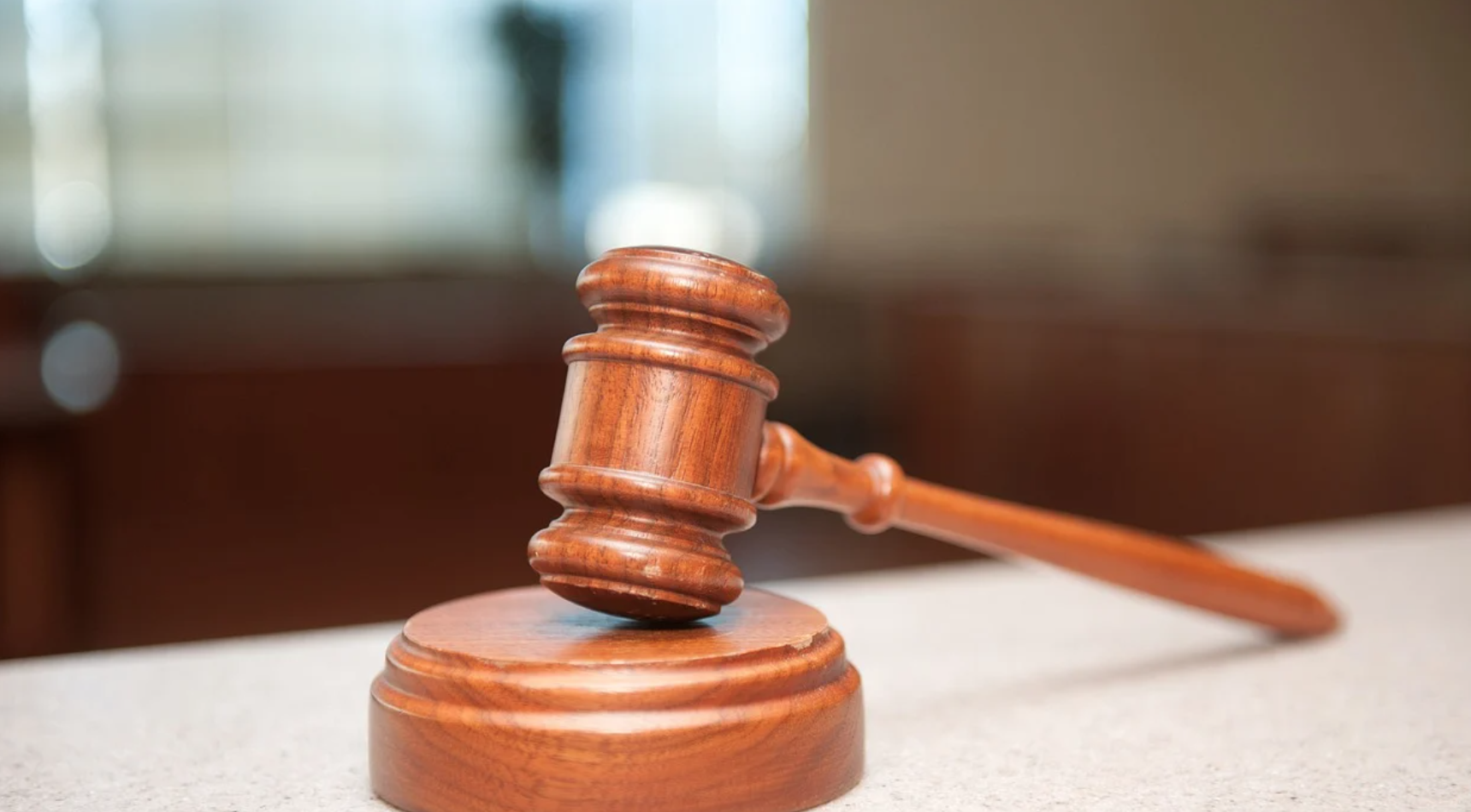 La cronaca fanta-giudiziaria