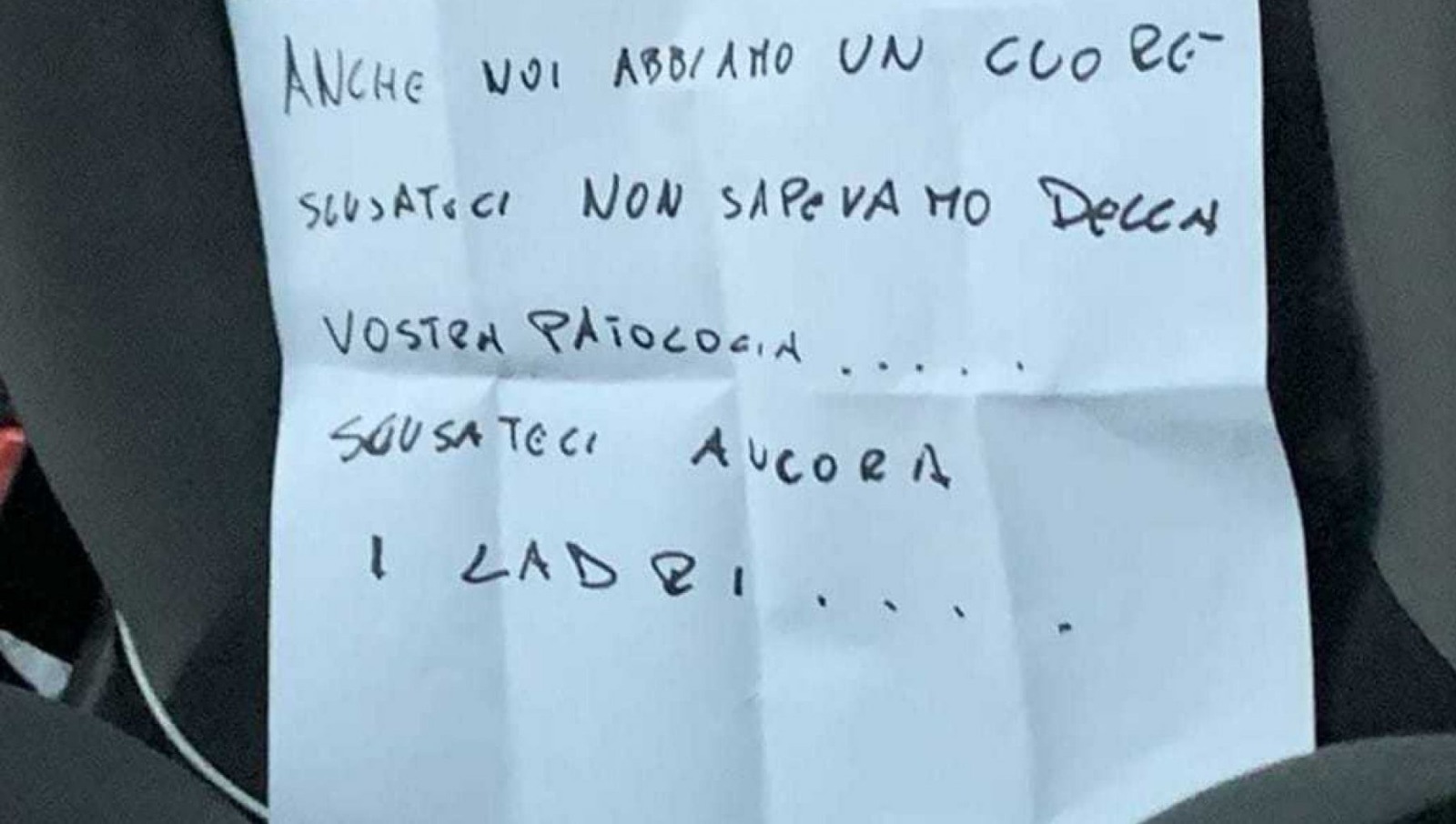 Ladri rubano auto a disabile, poi restituiscono il veicolo (con scuse)