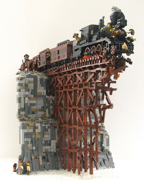 Il treno sgangherato e il macchinista Conte