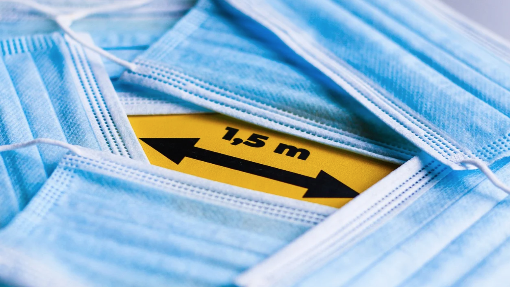 Commercio: variante inglese “buca” le mascherine chirurgiche, serve più sicurezza