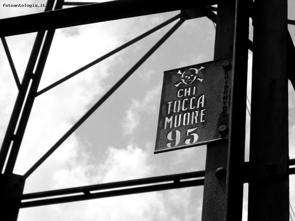 La magistratura è come i fili dell’alta tensione