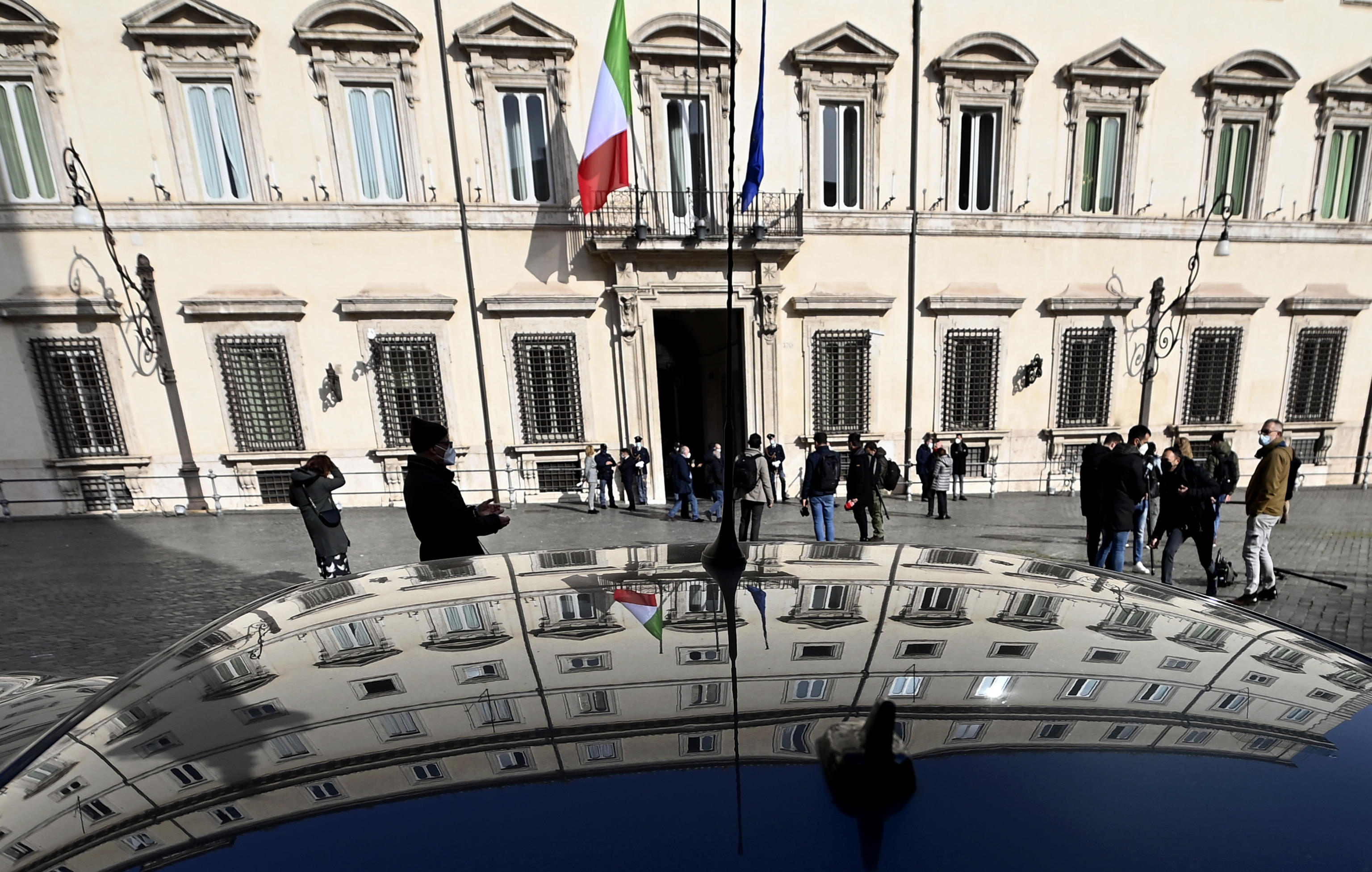 Abbiamo perso trenta mesi