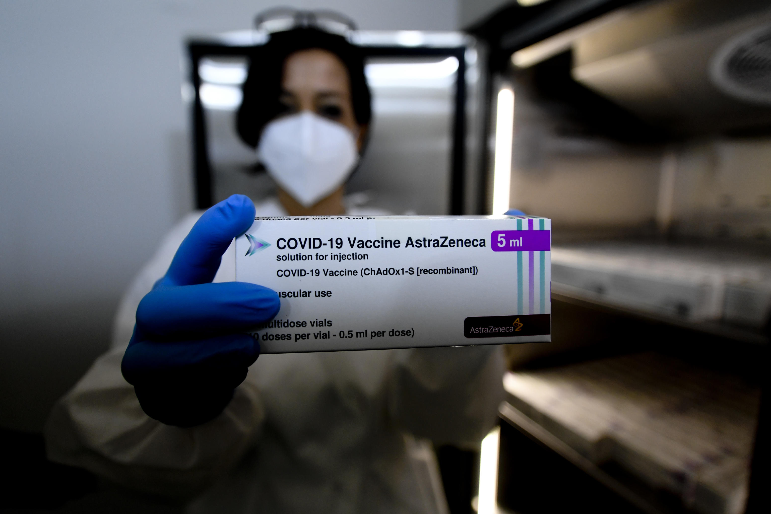 Astrazeneca: oltre 5 milioni di dosi all’Italia entro marzo