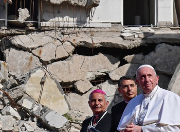 Papa in Iraq: dito puntato contro gli islamisti