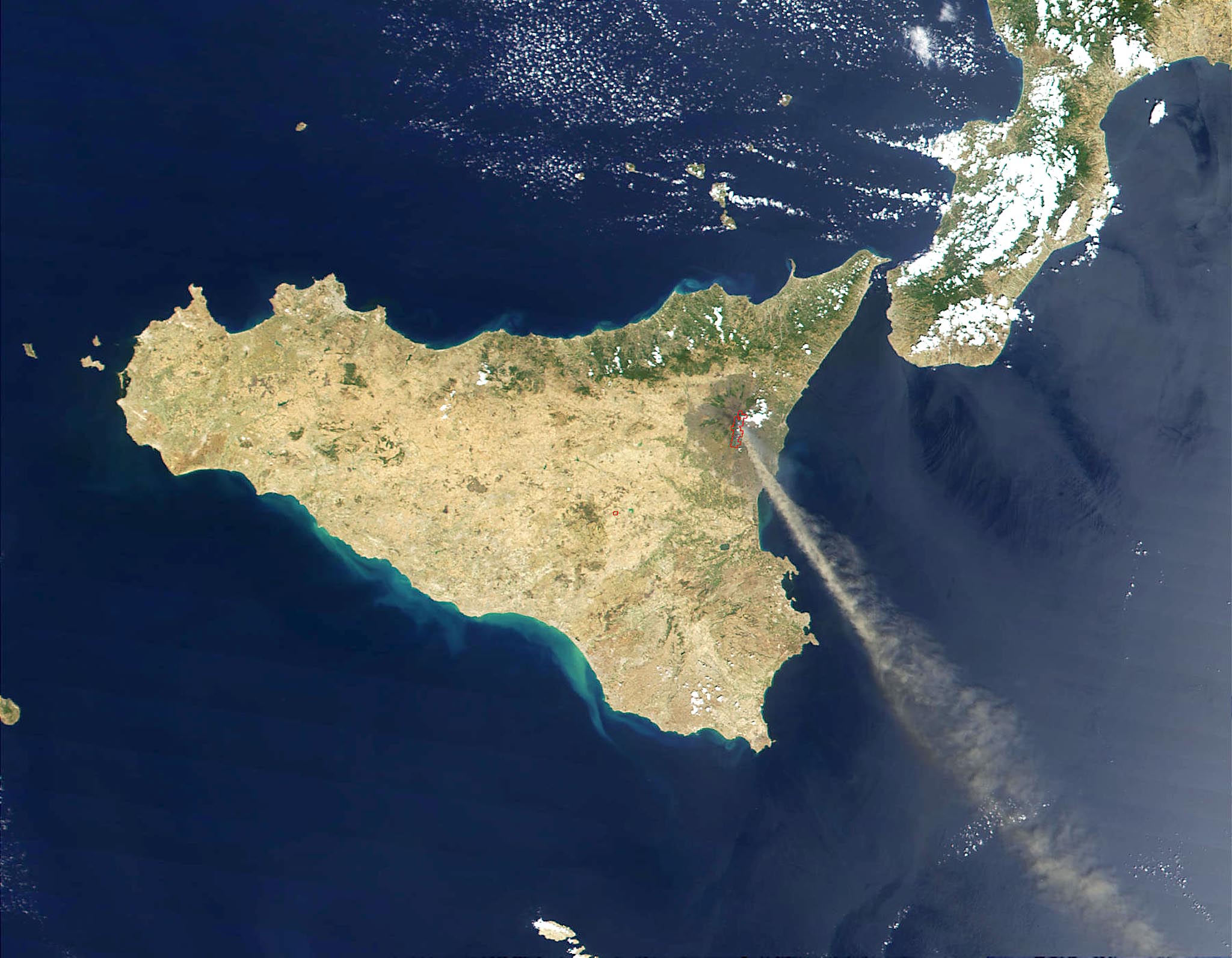 La Sicilia sempre più isolata