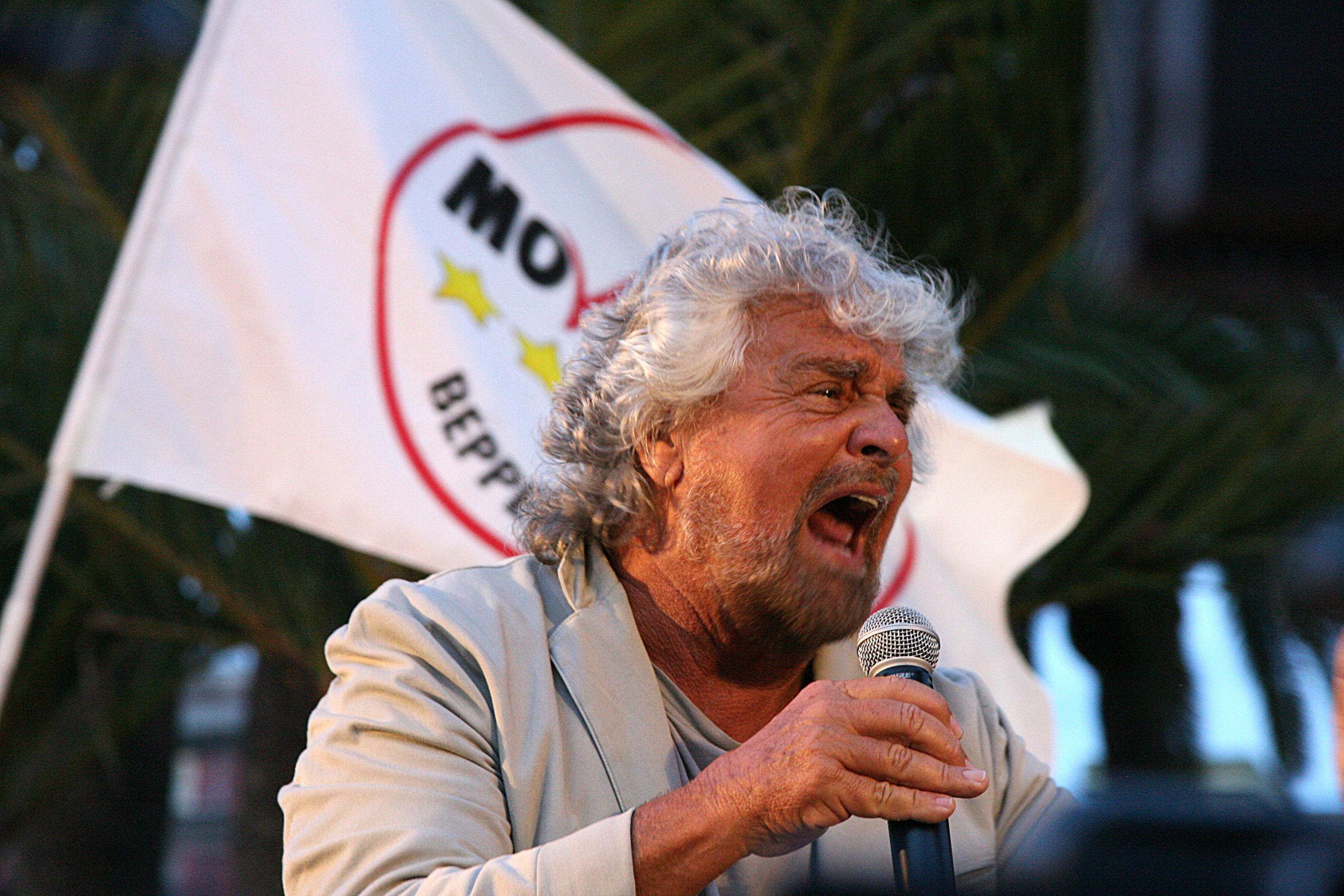 La dipendenza dallo Stato è la droga a Cinque Stelle