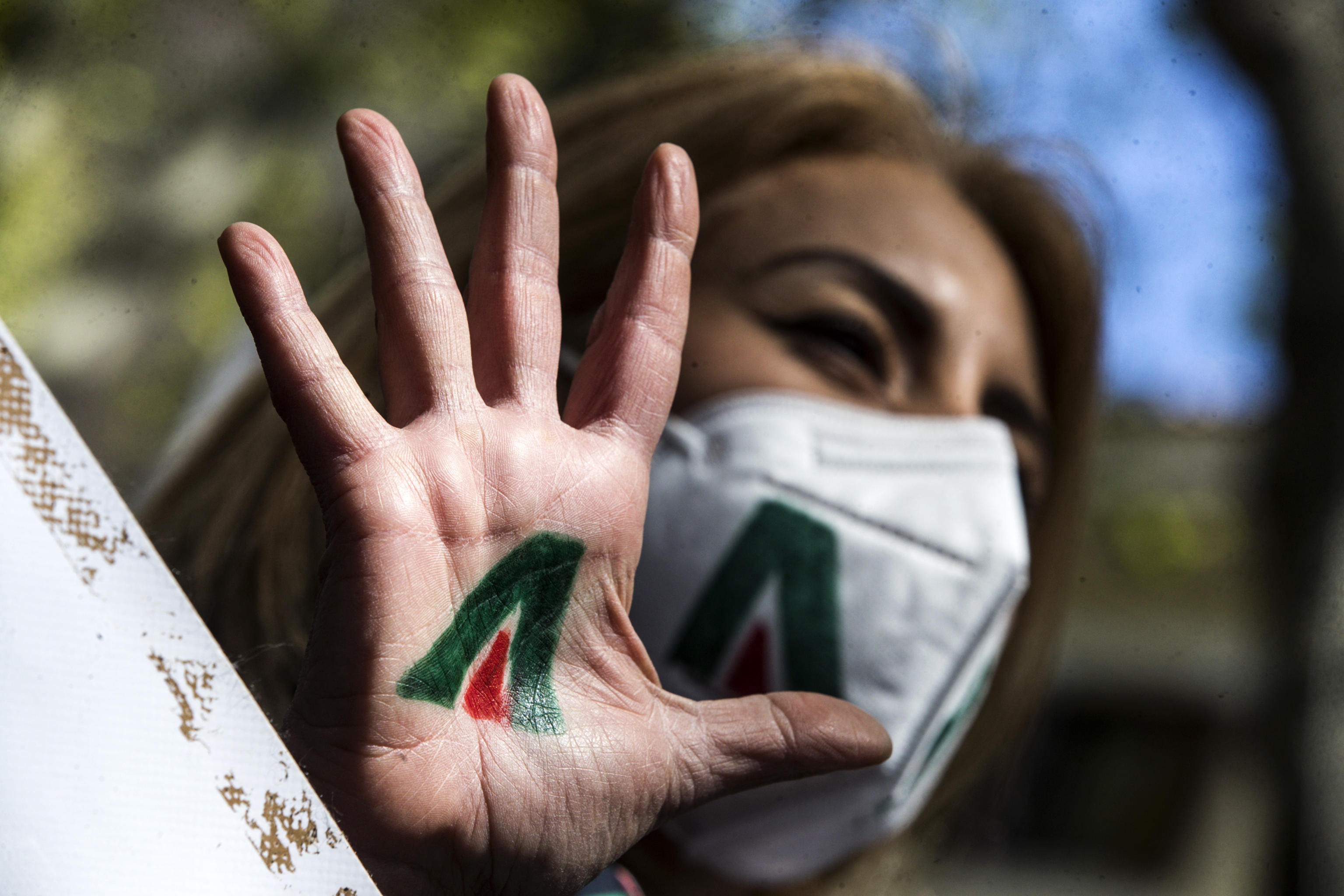 Giorgetti: “La nuova Alitalia? Solo se proficua”