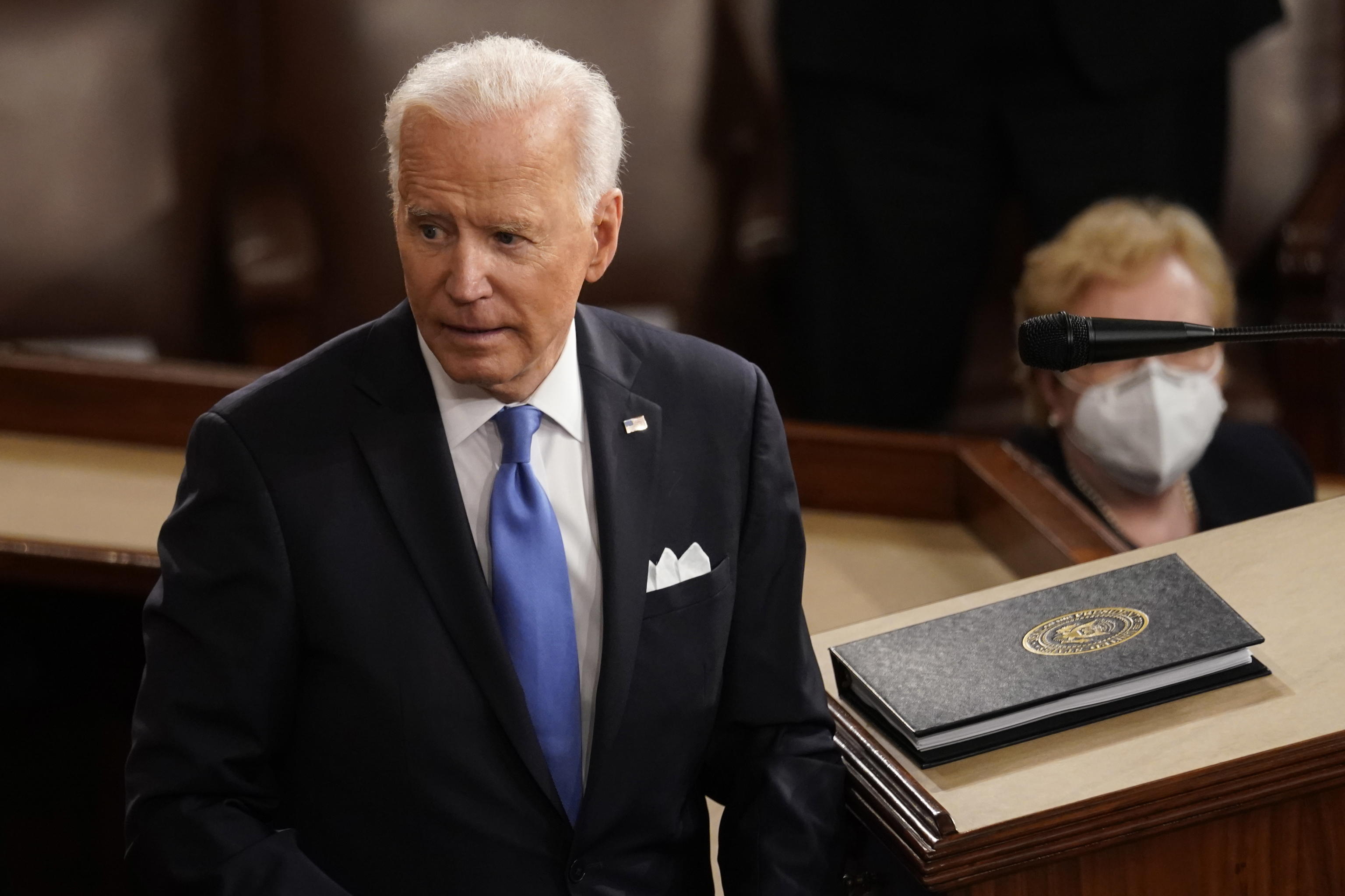 Più tasse e meno libertà: ecco Biden