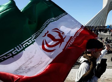 Trame persiane: tra Impero e Califfato