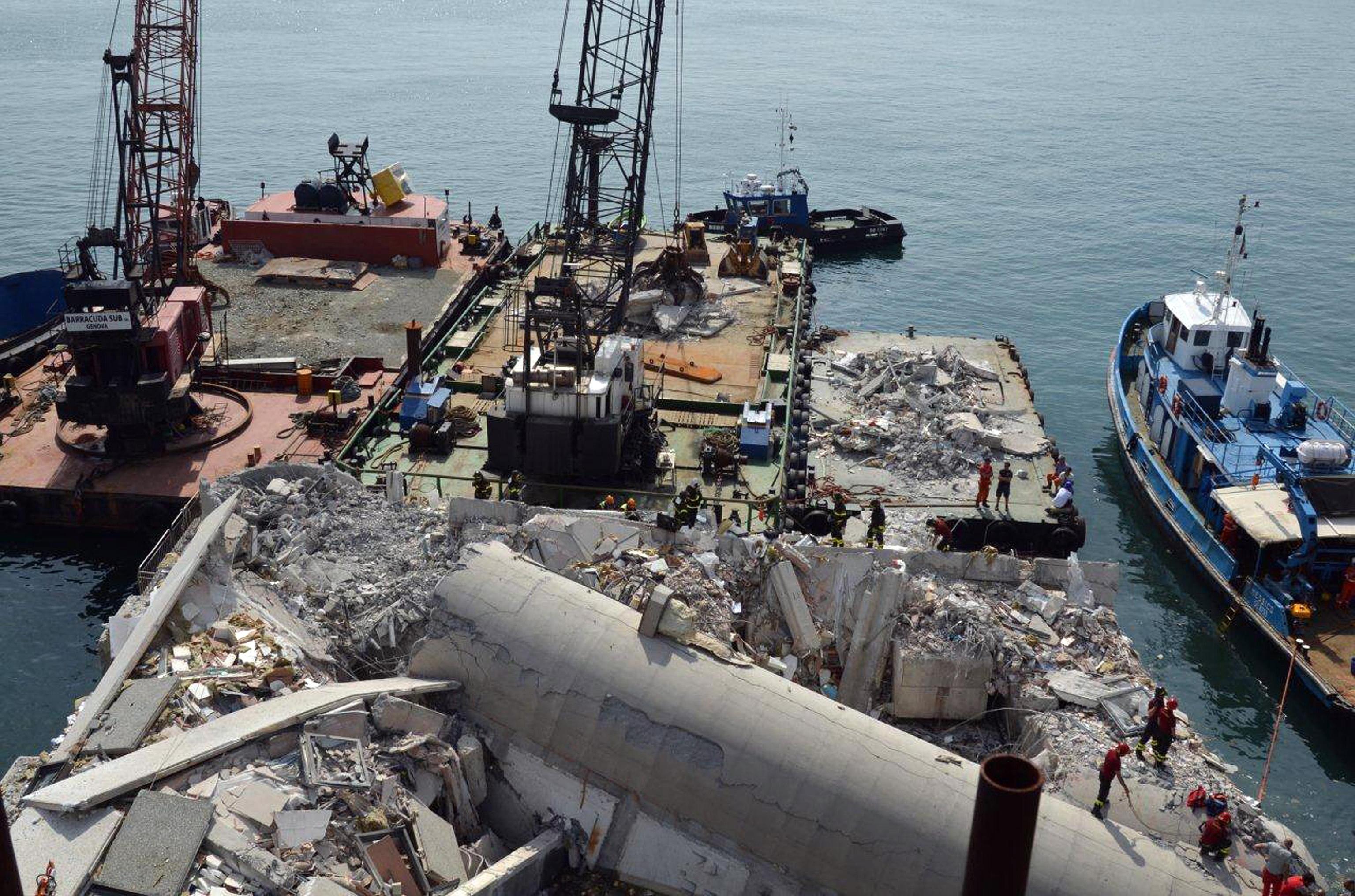 Vittime della Torre piloti di Genova: lettera di una madre al Governo