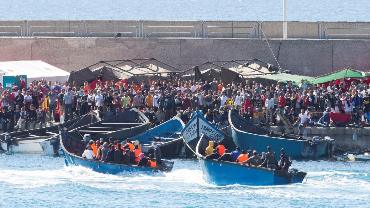 Migranti: la mortale rotta atlantica (video)