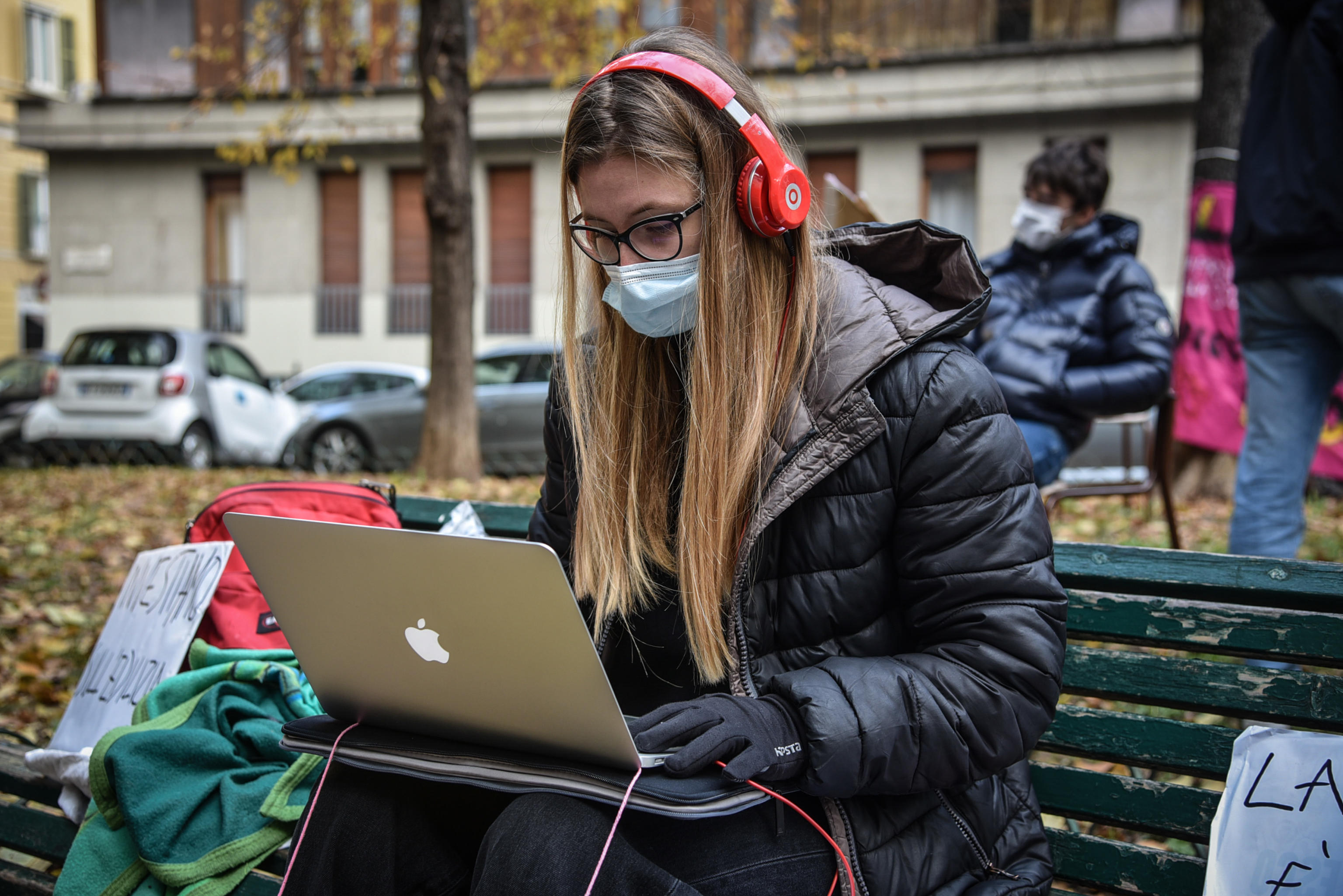 Scuola, “Un anno di didattica a distanza”: il convegno a Napoli