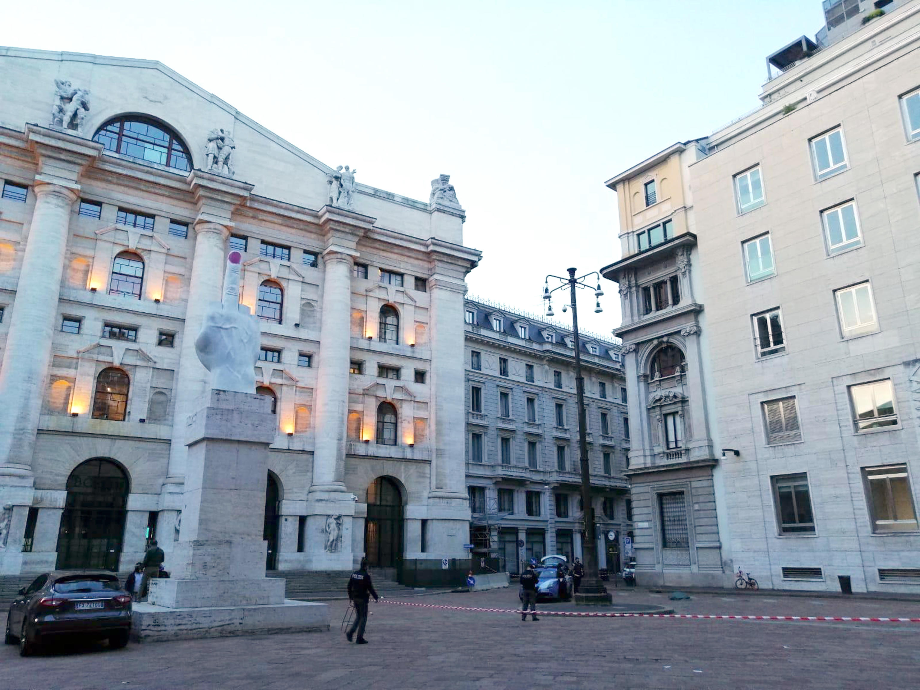 Ancora delisting a Piazza Affari (video)