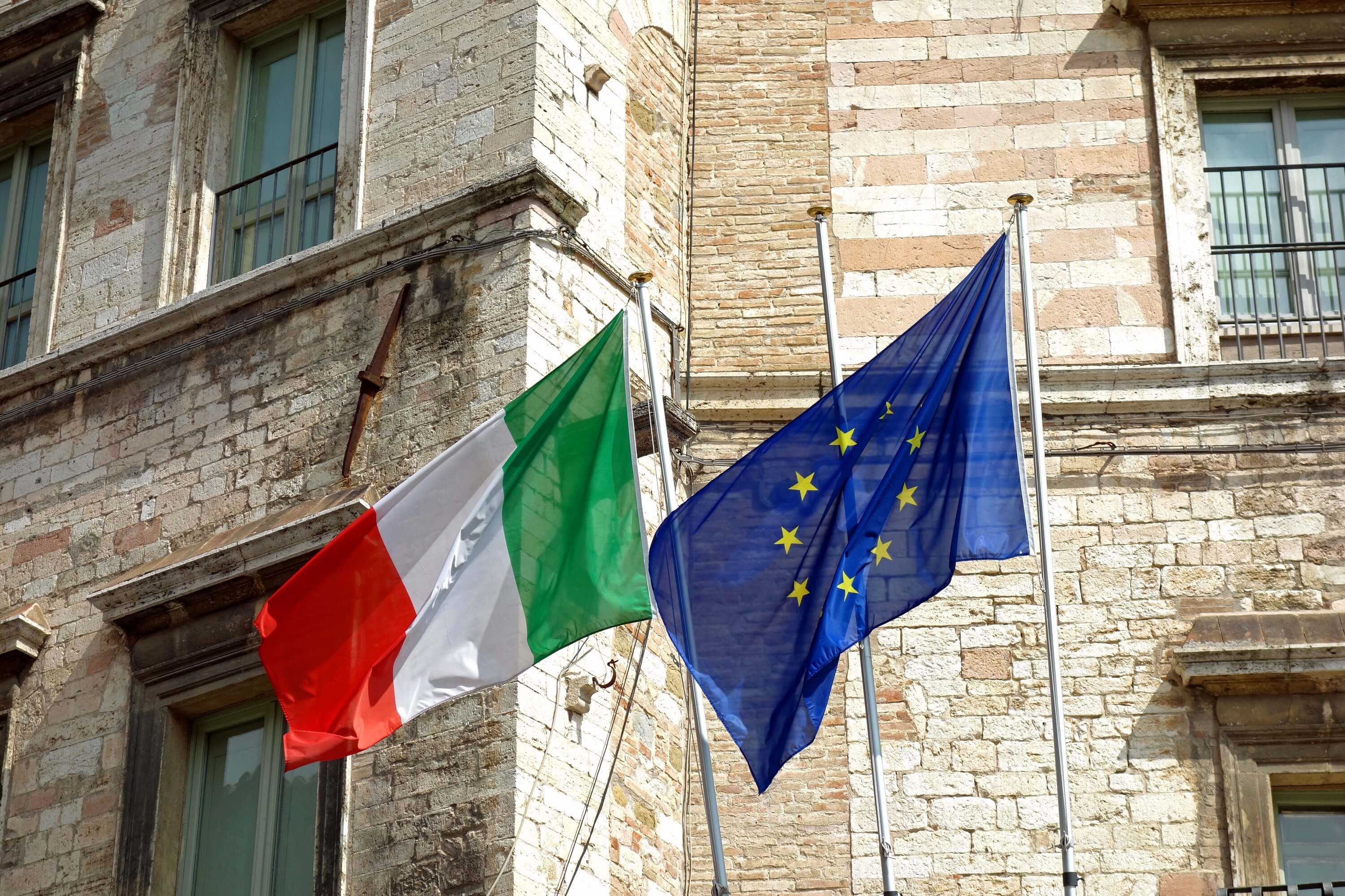 Europa invertebrata, Italia peggio