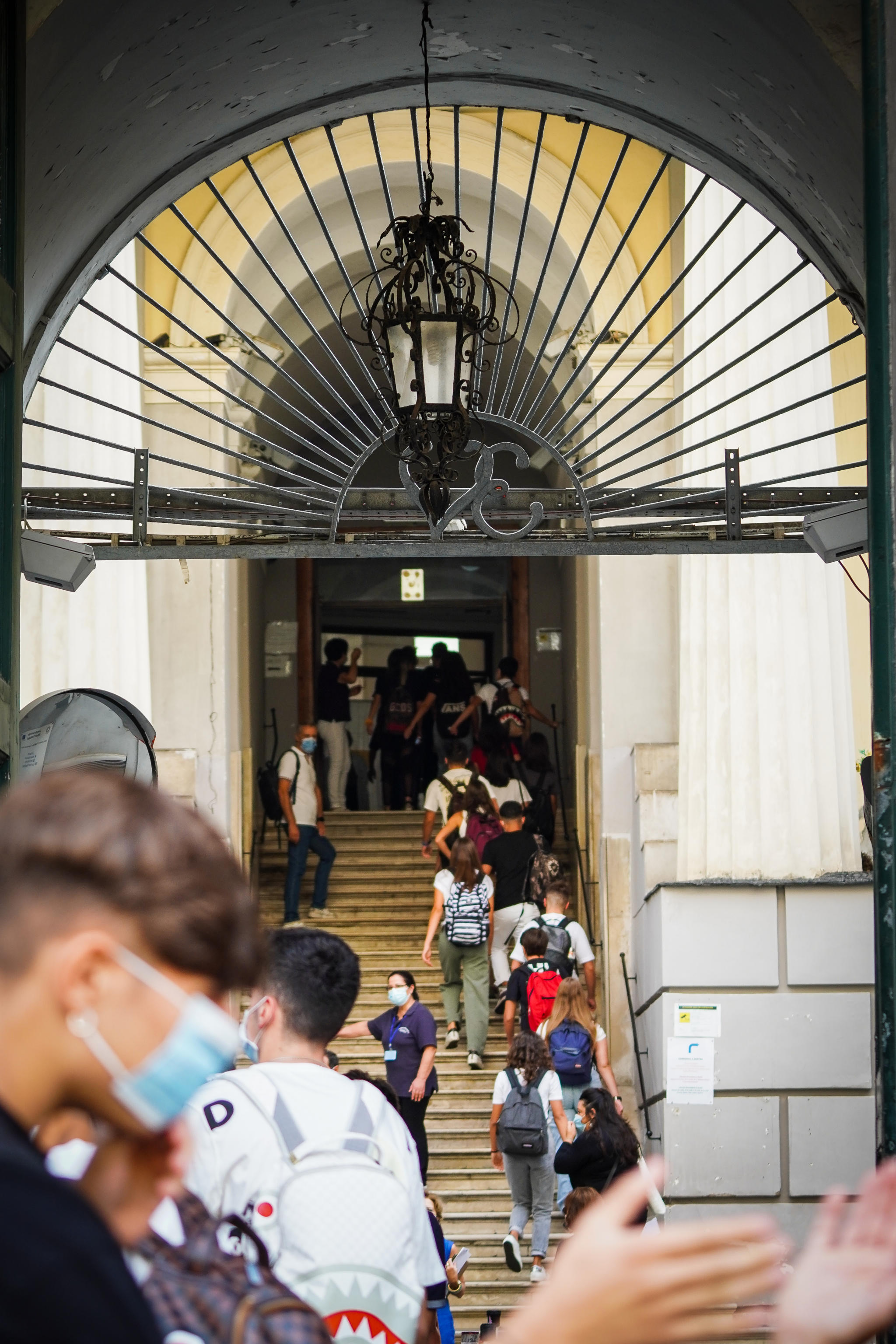 Scuola in presenza: obiettivo a rischio
