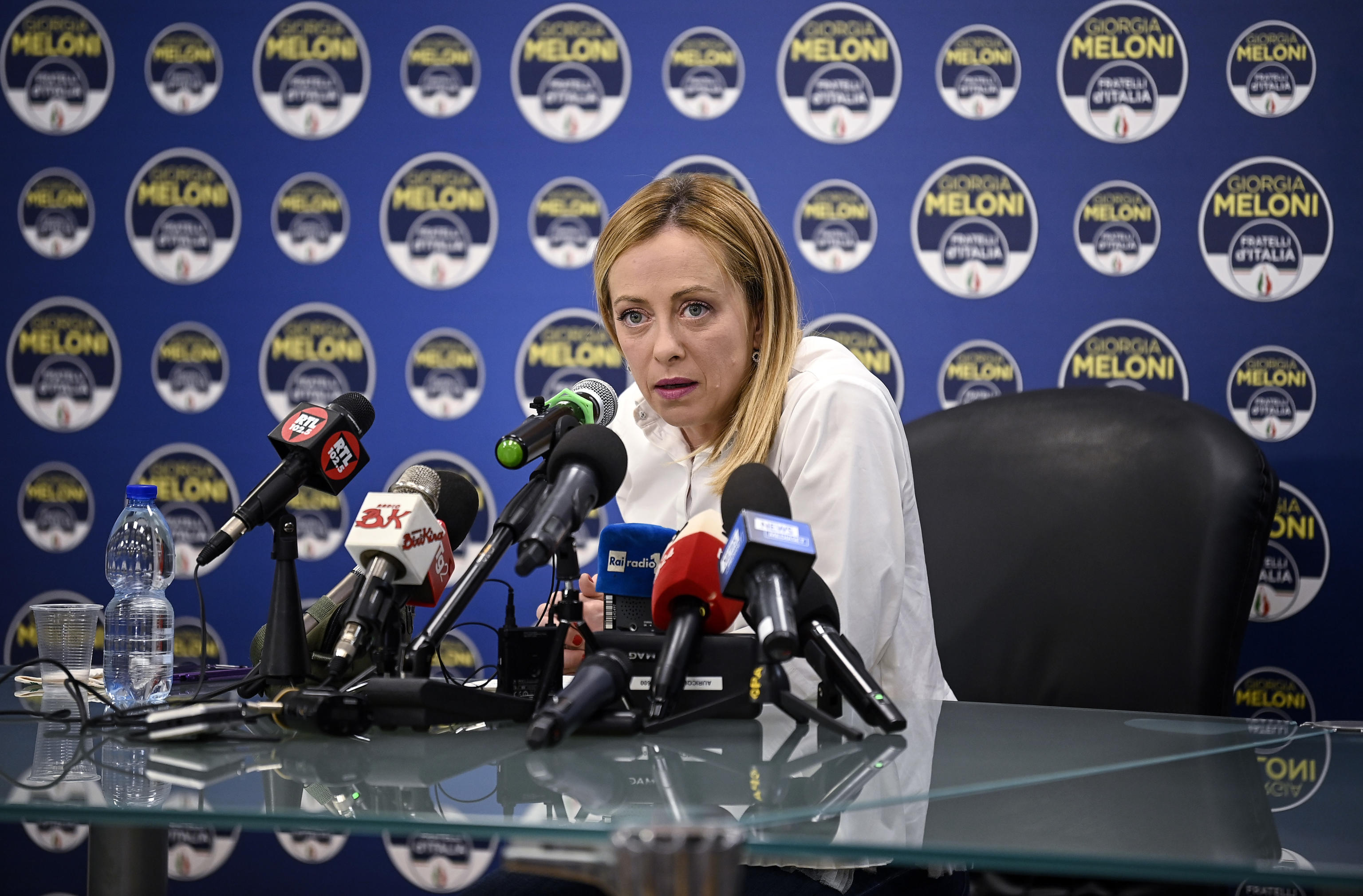 Quella sinistra che vuol far fuori Fratelli d’Italia