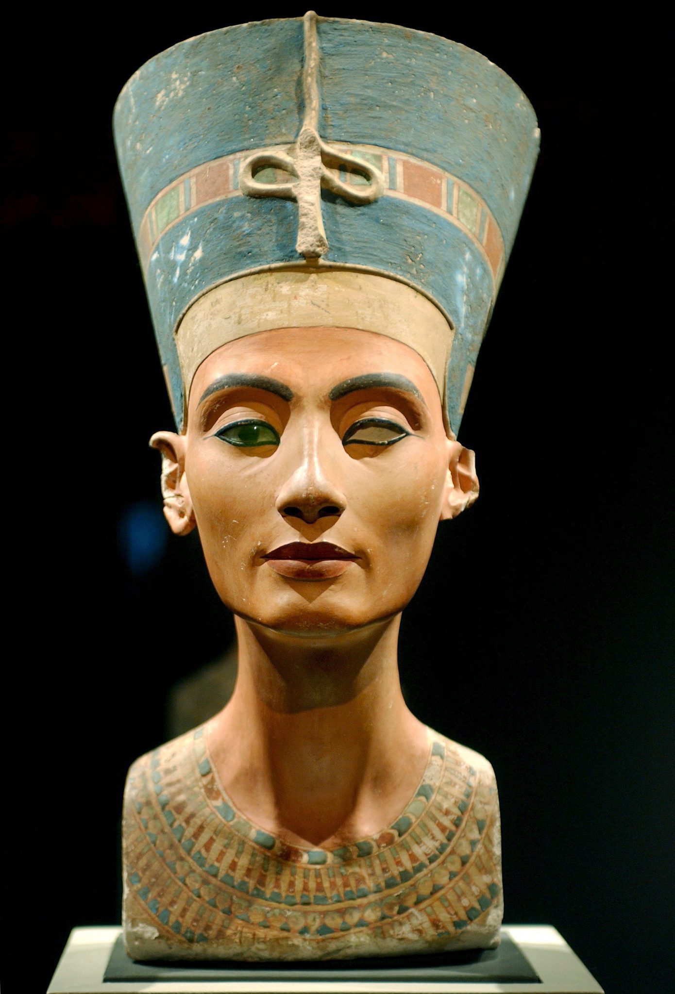 Antico Egitto.... ricordando la Regina Nefertiti