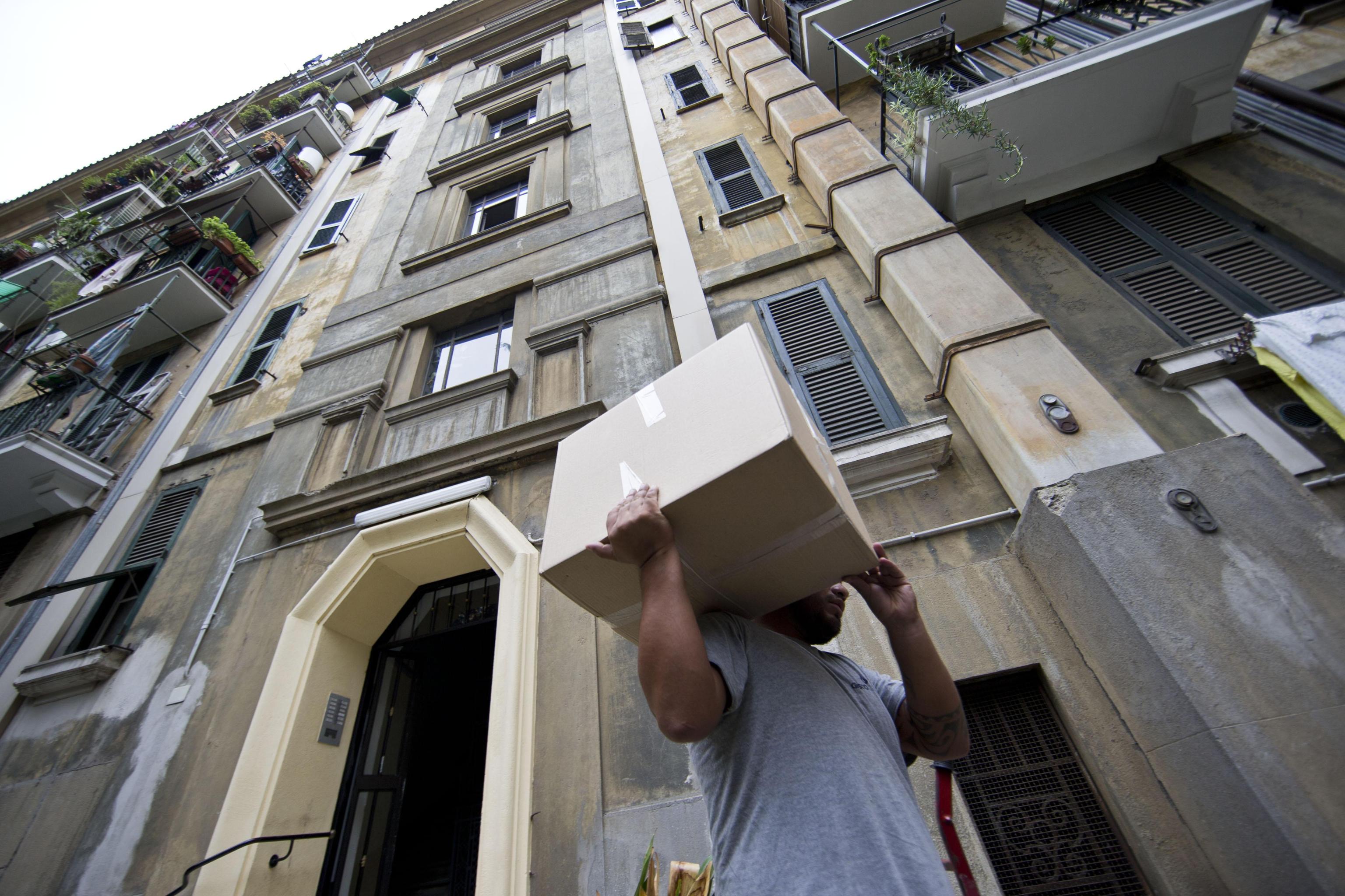 Sul (confermato) blocco sfratti, il Governo dica qualcosa