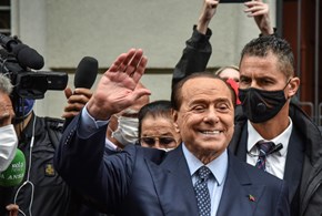 Berlusconi verso il Quirinale è il tirassegno preferito di certi pm