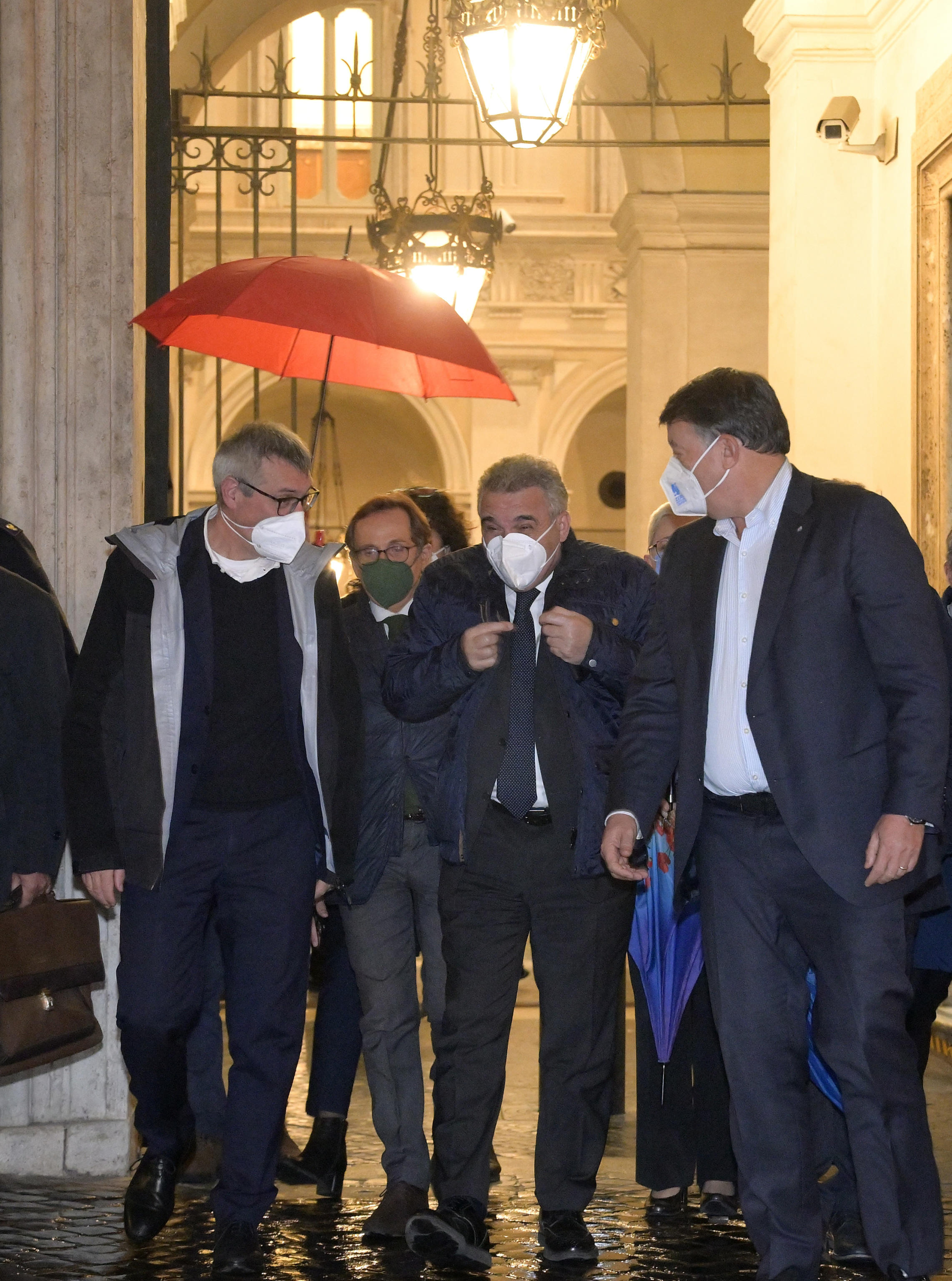 Pensioni: è scontro tra Draghi e i sindacati