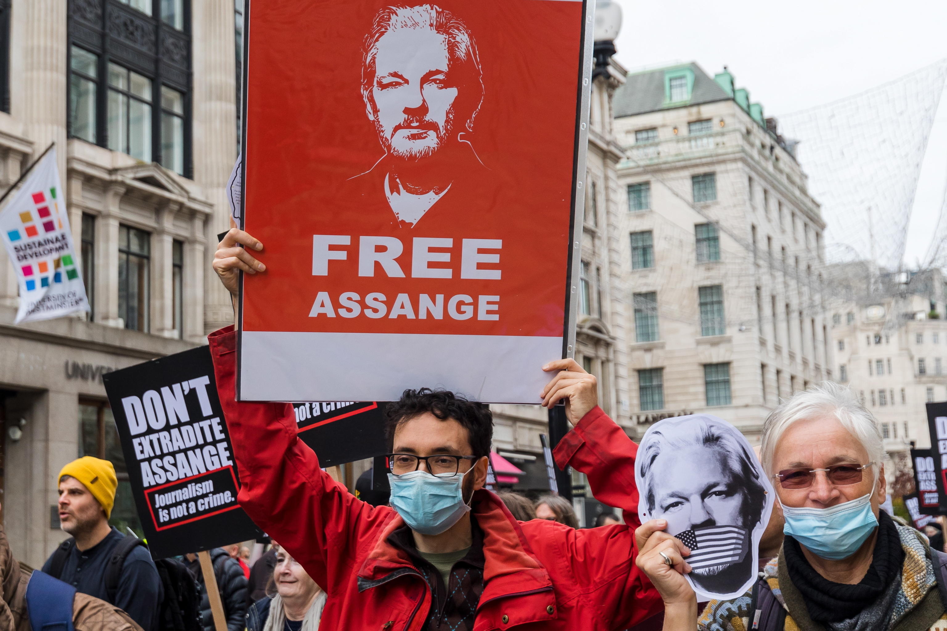 Assange, è iniziato il processo d’appello sull’estradizione