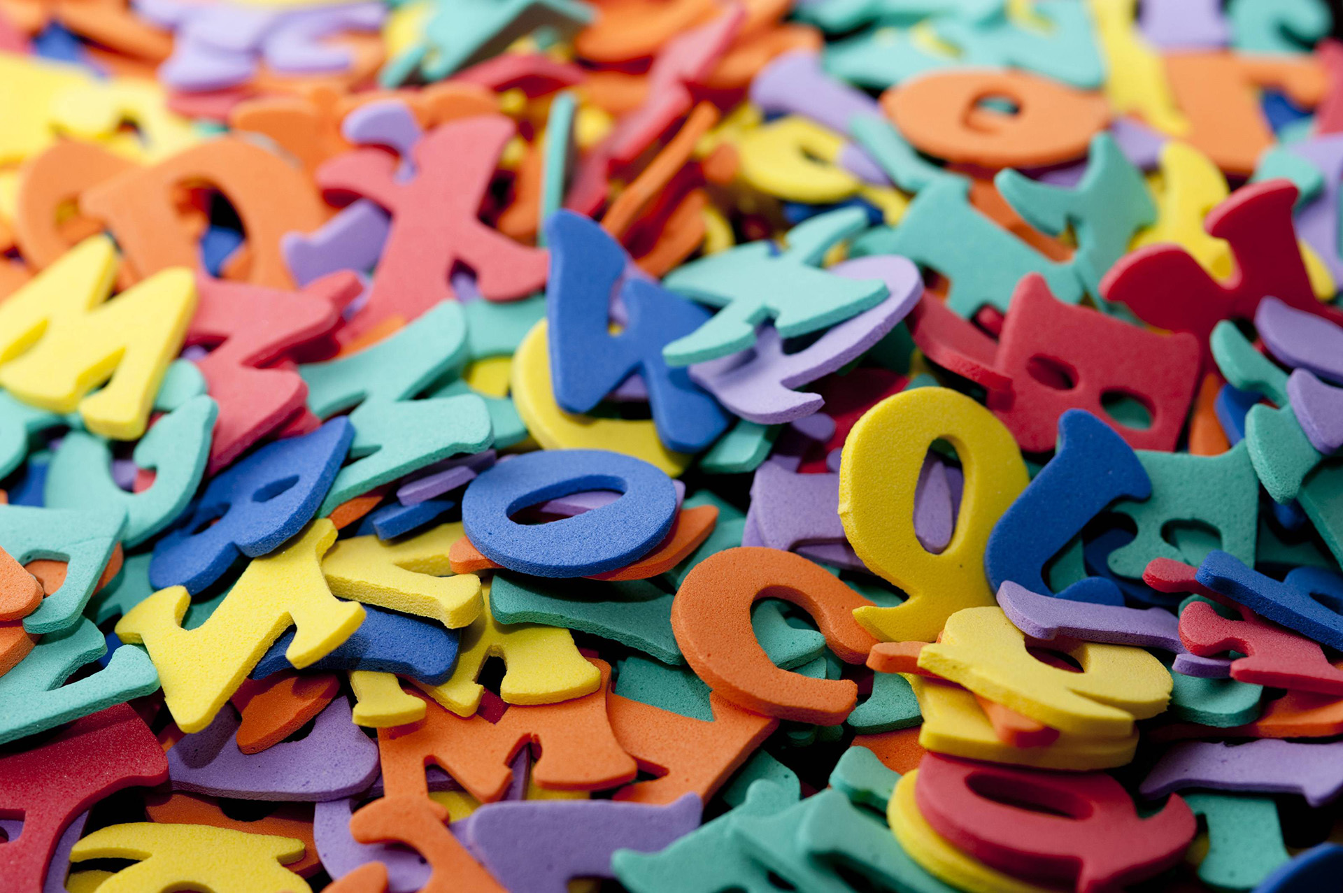 Urge abbecedario per politici vari