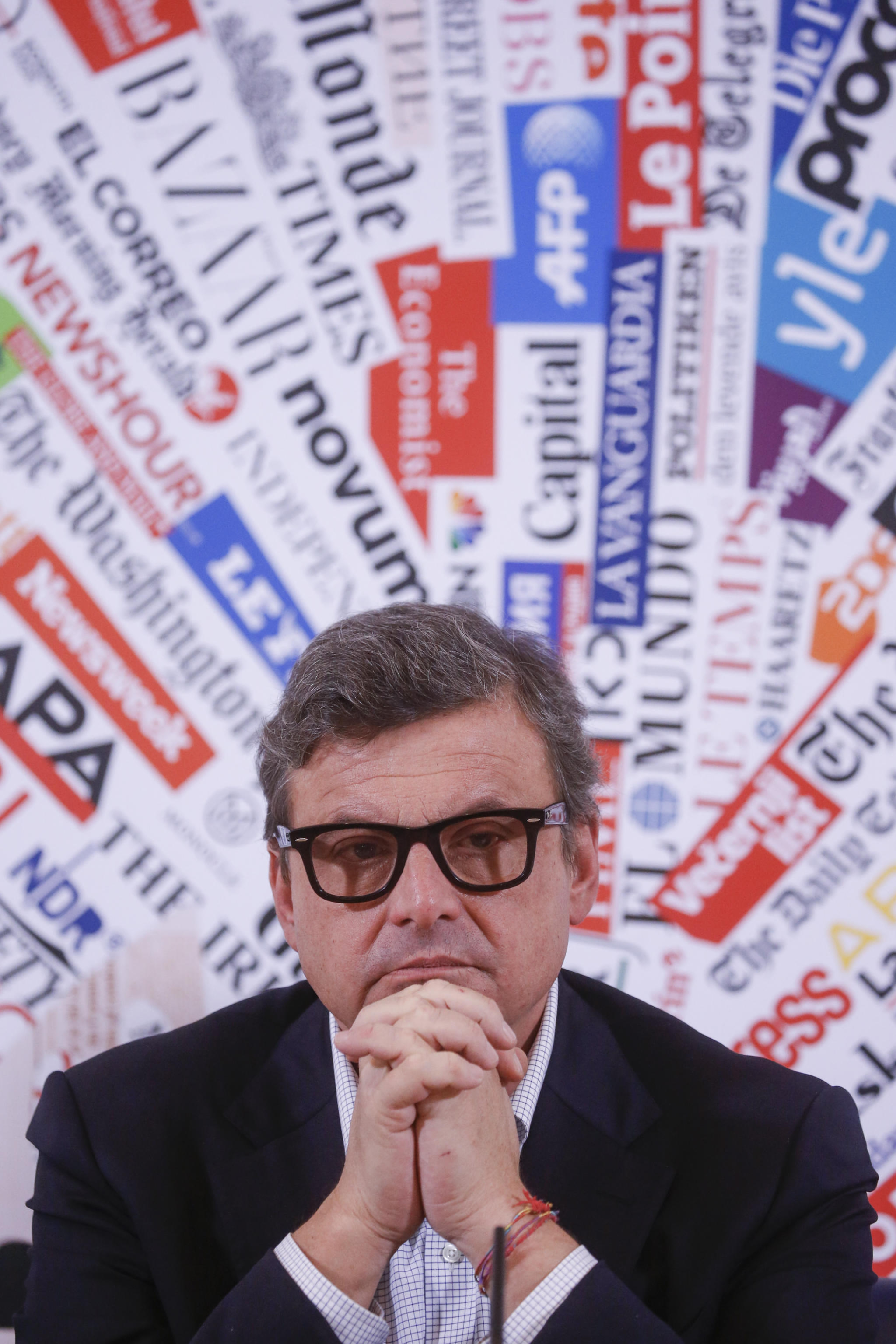 Calenda a Giorgetti: “Dimostra di essere un leader!”