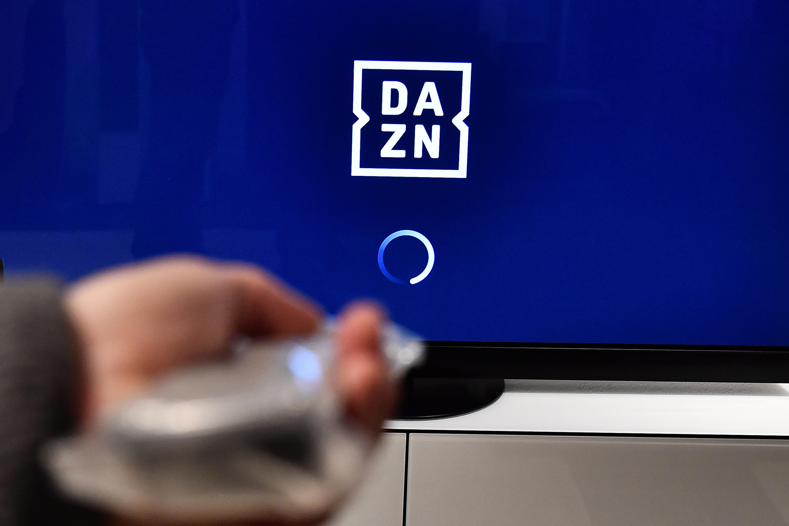 Dazn: idea stop doppia utenza per abbonamento 